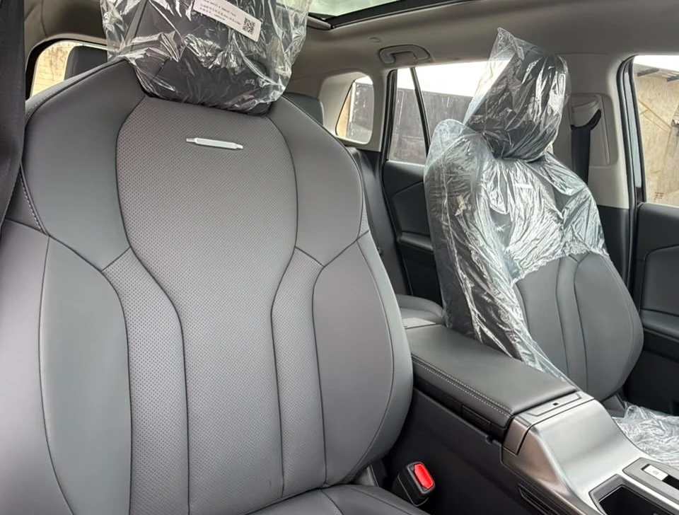 2026 Toyota RAV4 2026 full equipo — foto 4