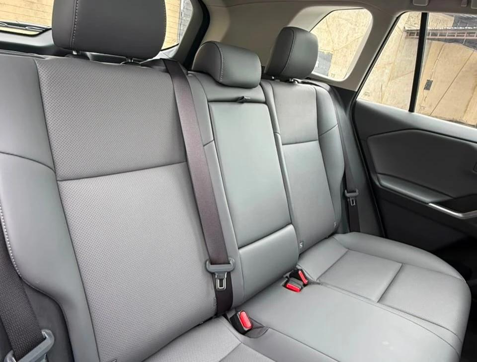 2026 Toyota RAV4 2026 full equipo — foto 6