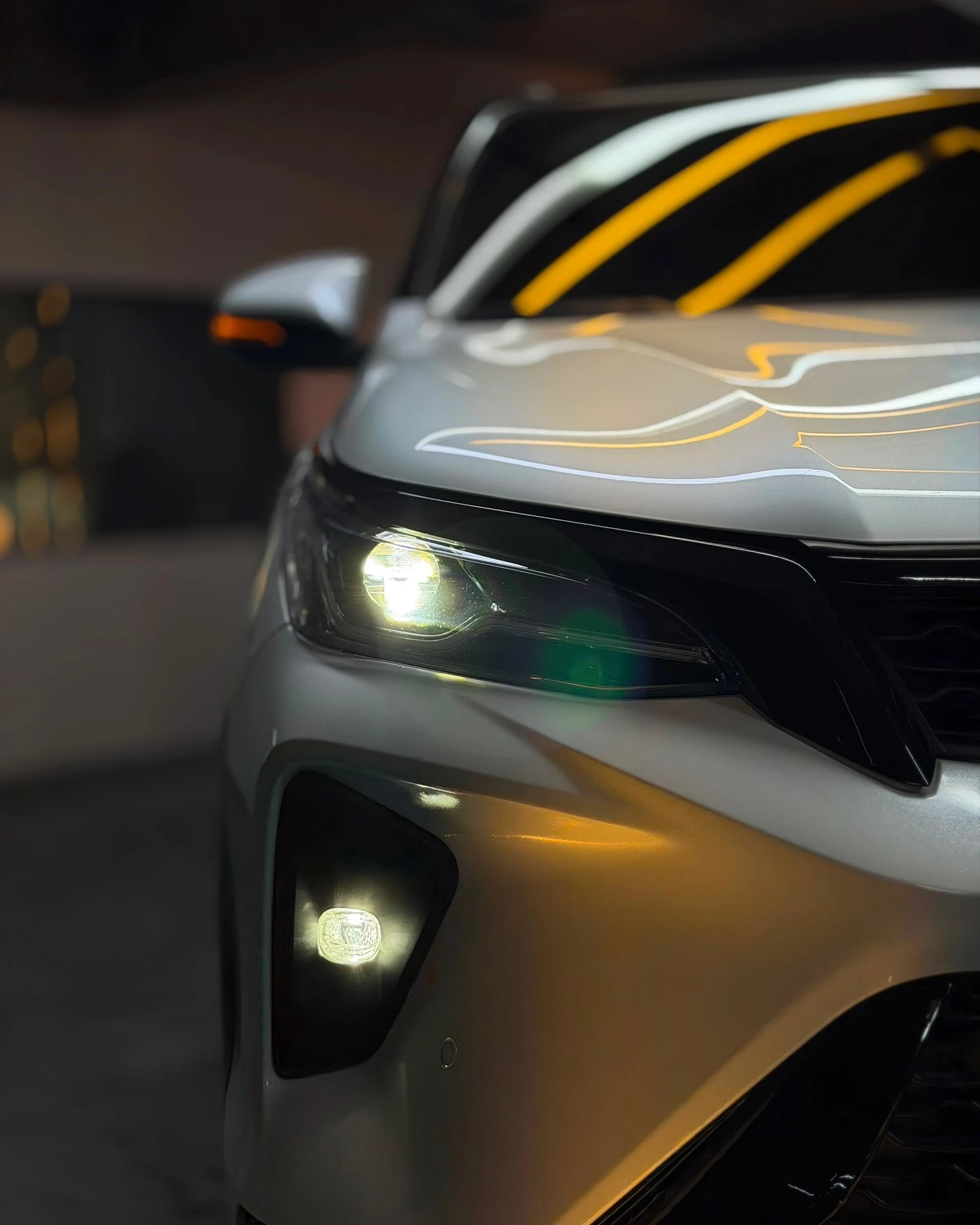 2025 Toyota Fortuner SRX — foto 4