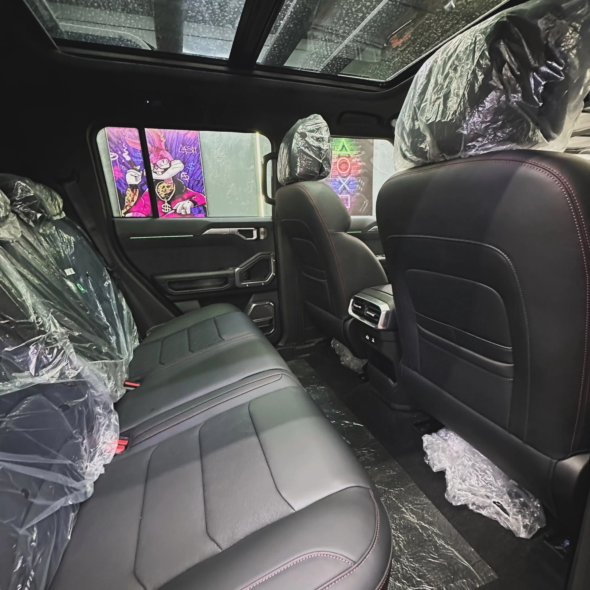 2025 Jetour Traveller En otros mercados) — foto 9
