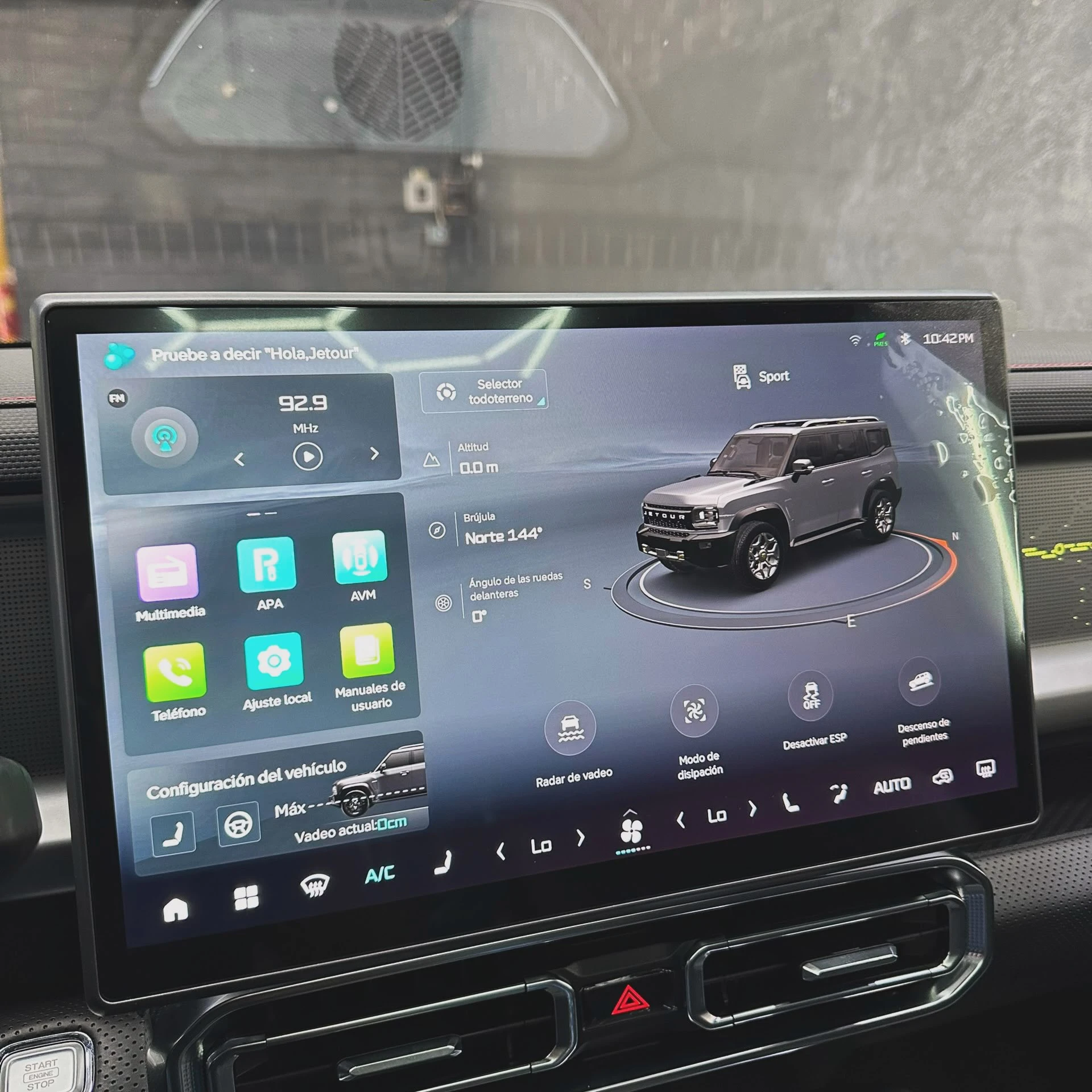 2025 Jetour Traveller En otros mercados) — foto 16