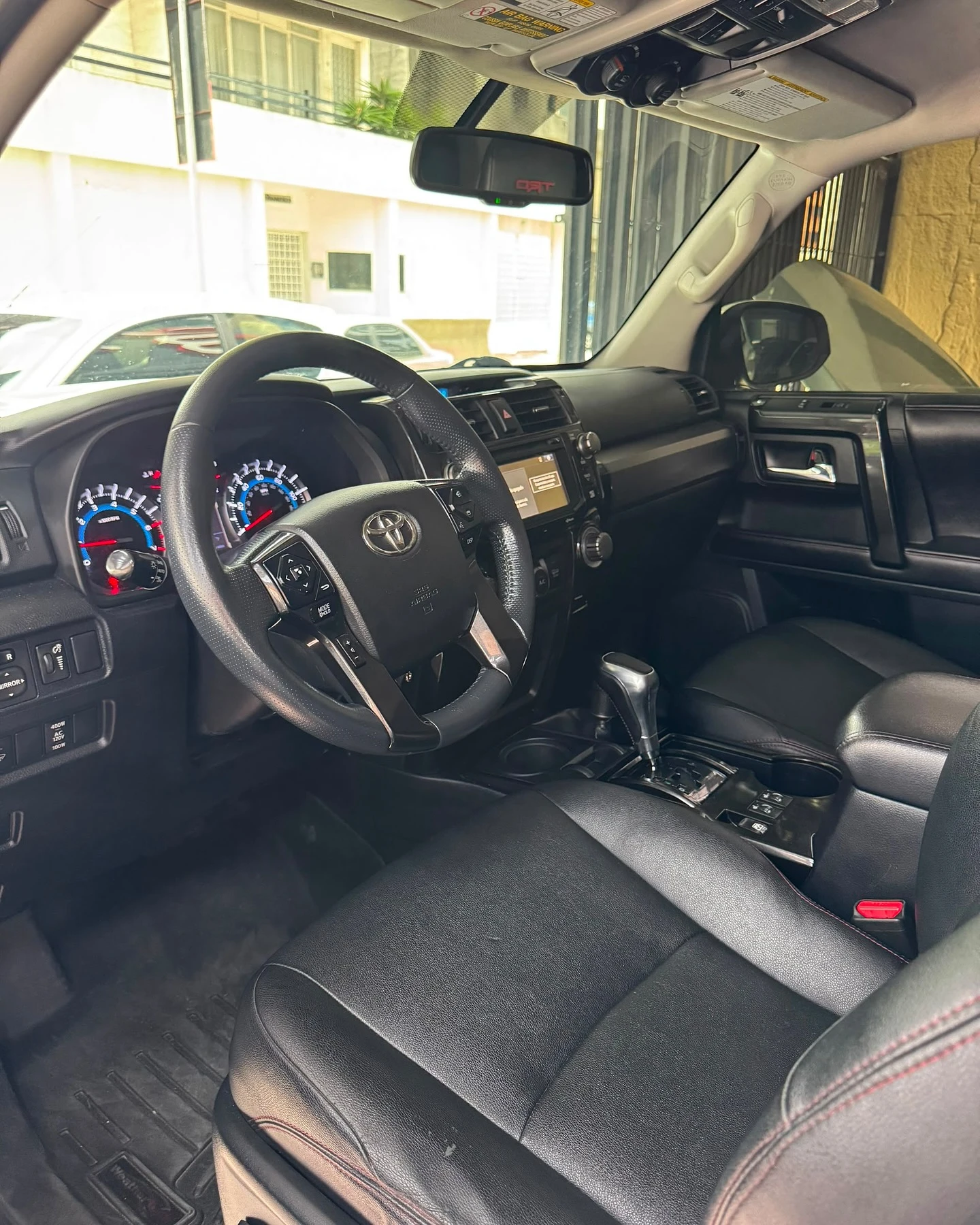 2016 Toyota 4Runner TRD PRO — foto 8