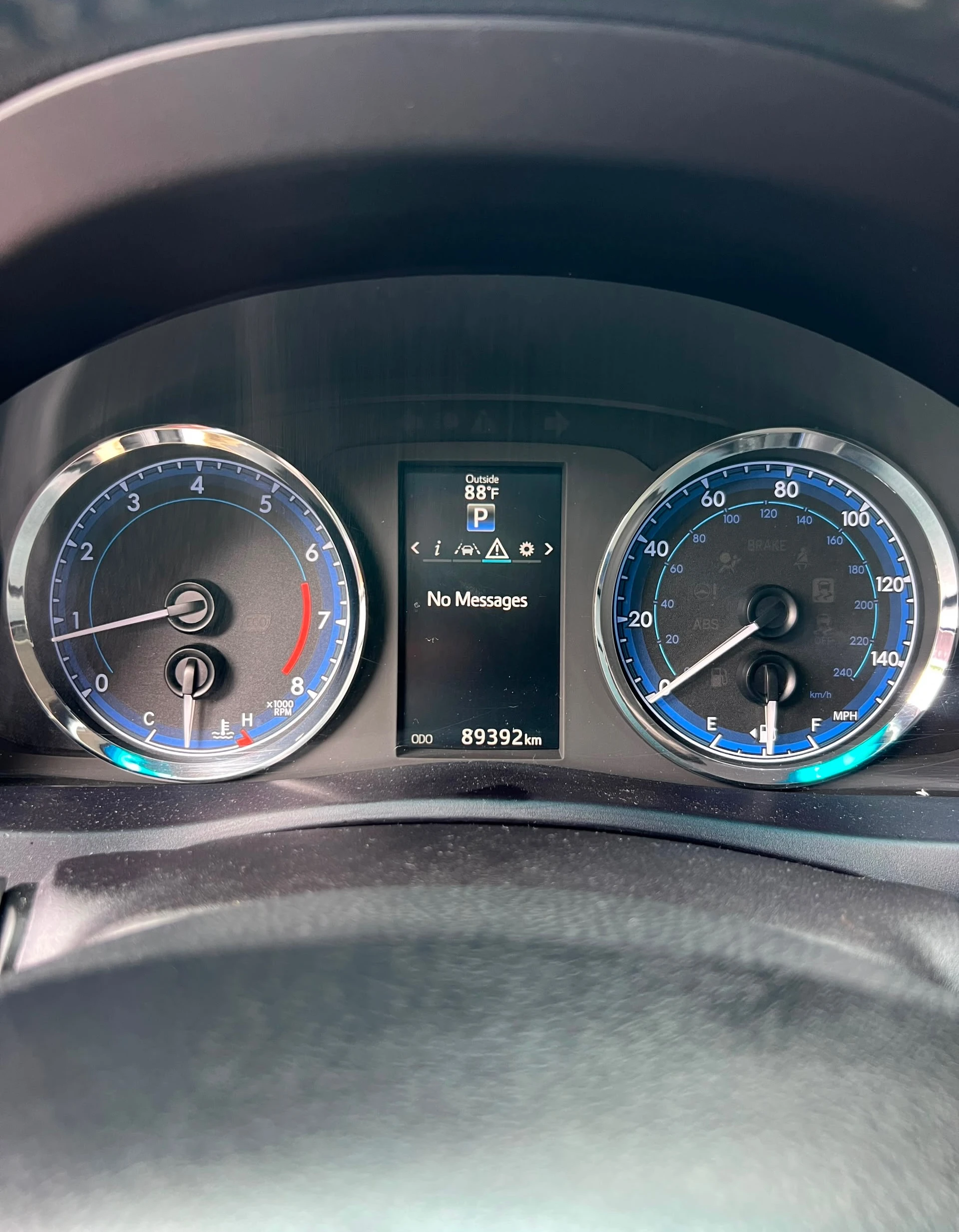 2017 Toyota Corolla SE — foto 8