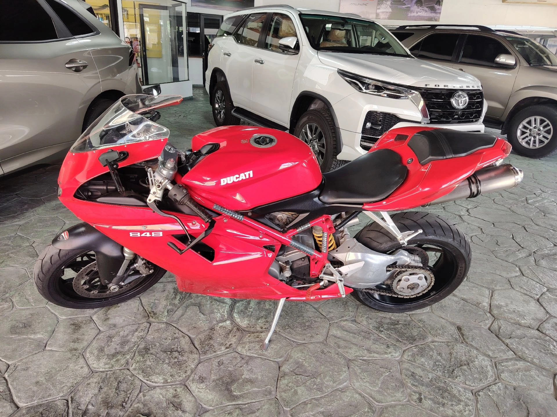 2010 Ducati SuperSport