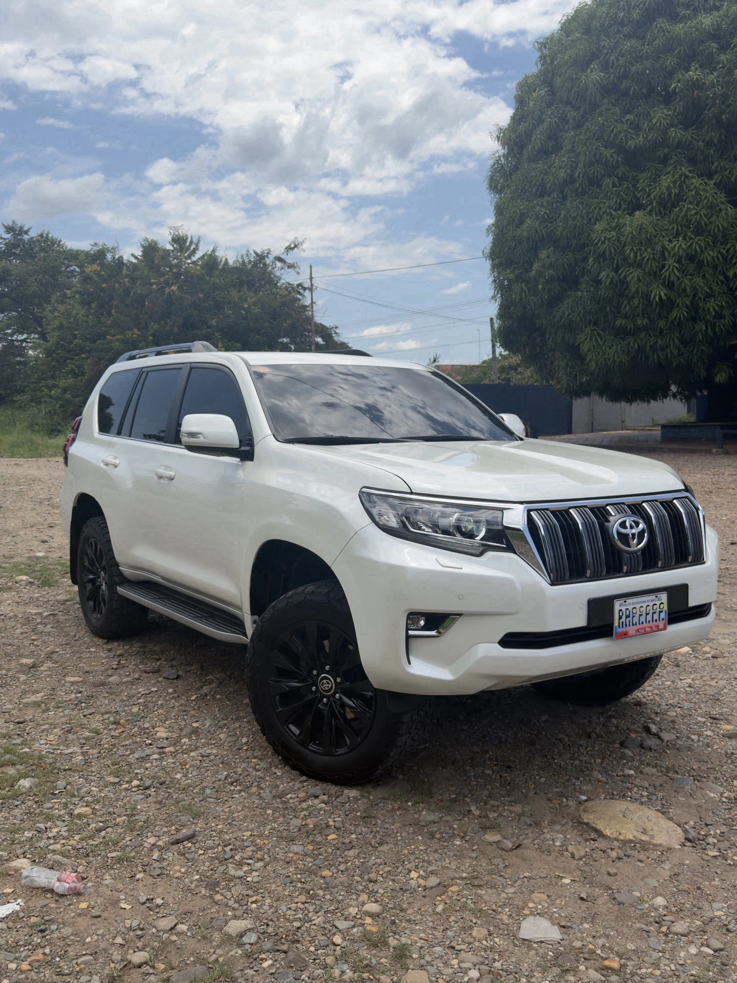 2024 Toyota Land Cruiser Prado
