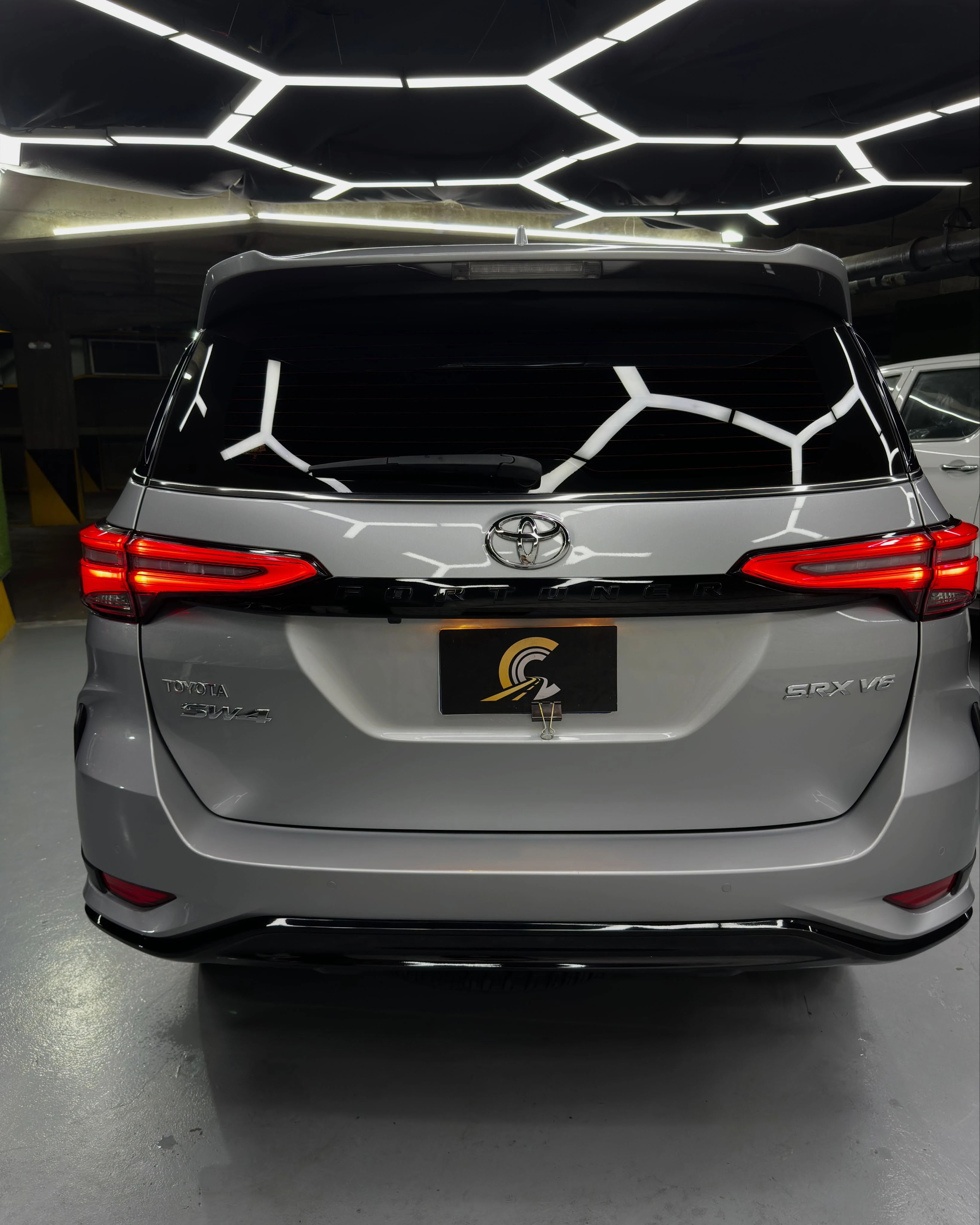 2024 Toyota Fortuner SW4 v6 — foto 3