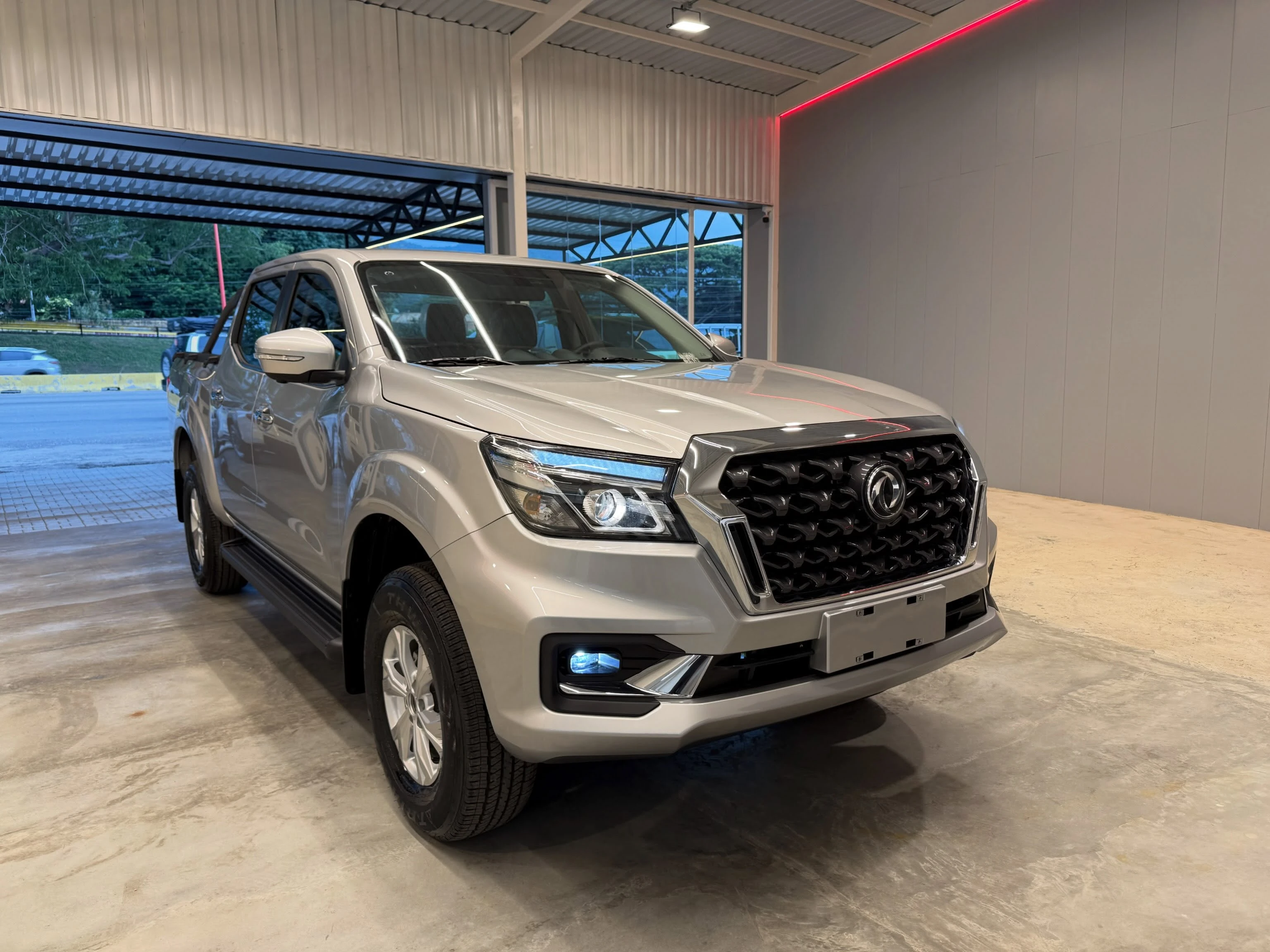 2026 Dongfeng Rich 6 Full — foto 2
