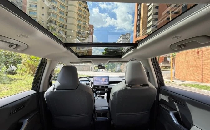 2026 Toyota RAV4 Full equipo — foto 5