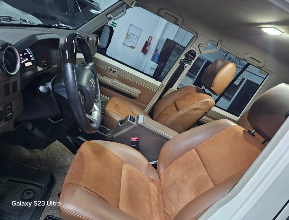 2024 Toyota Land Cruiser Dubái | Transmisión — foto 3