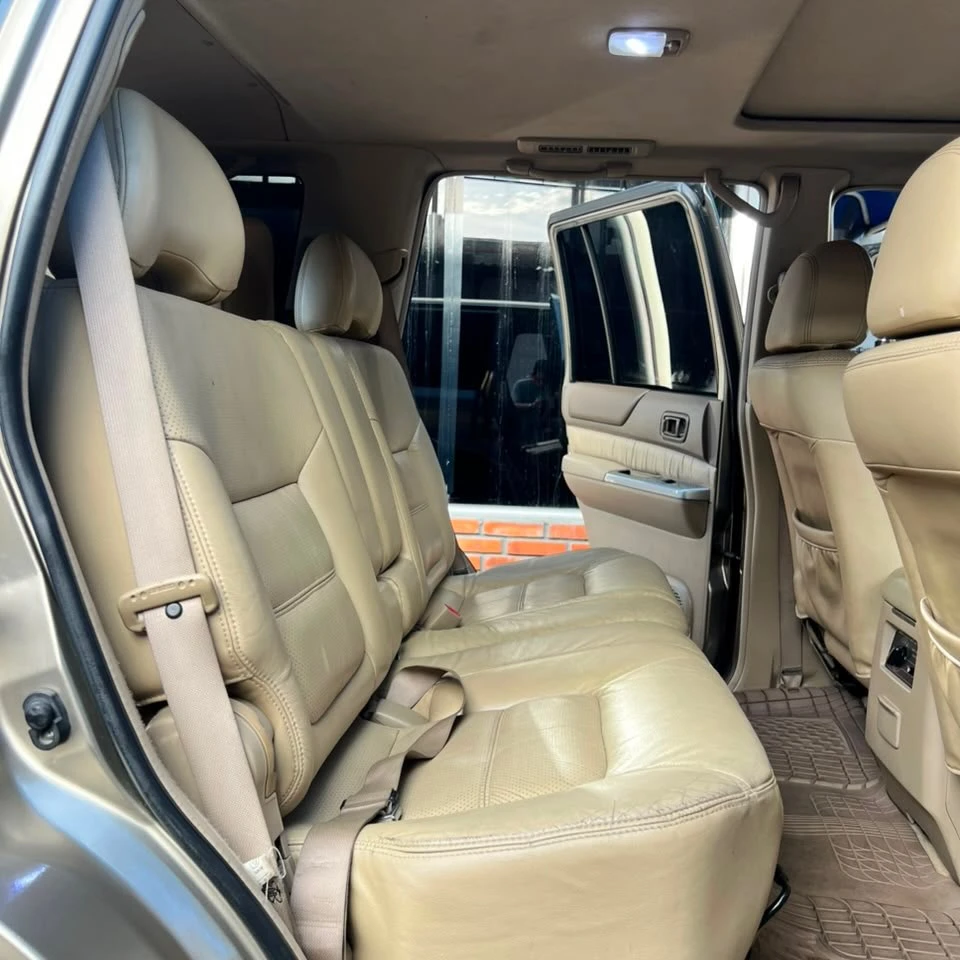 2004 Nissan Patrol — foto 4