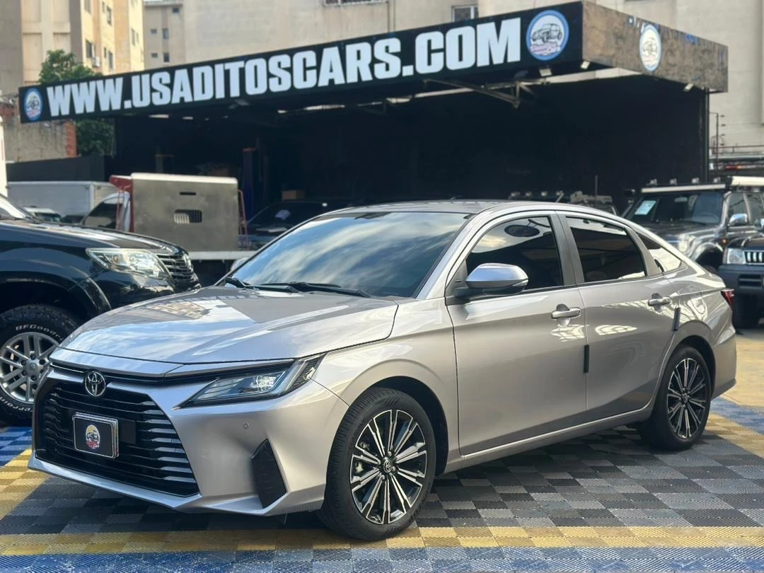 2024 Toyota Yaris Sedán