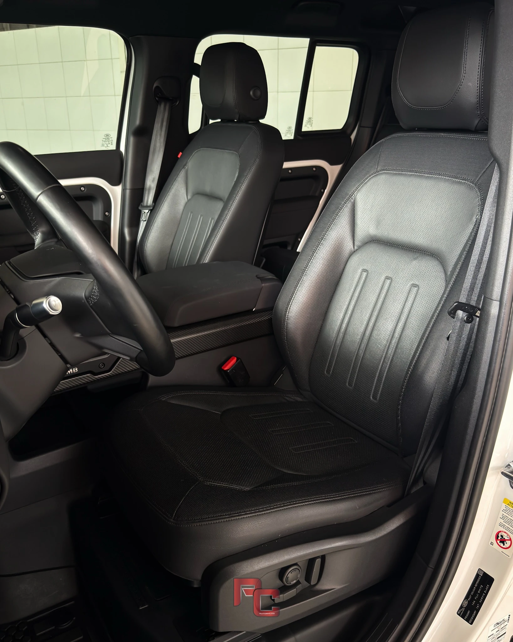 2022 Land Rover Defender P-400 P400 SE — foto 6