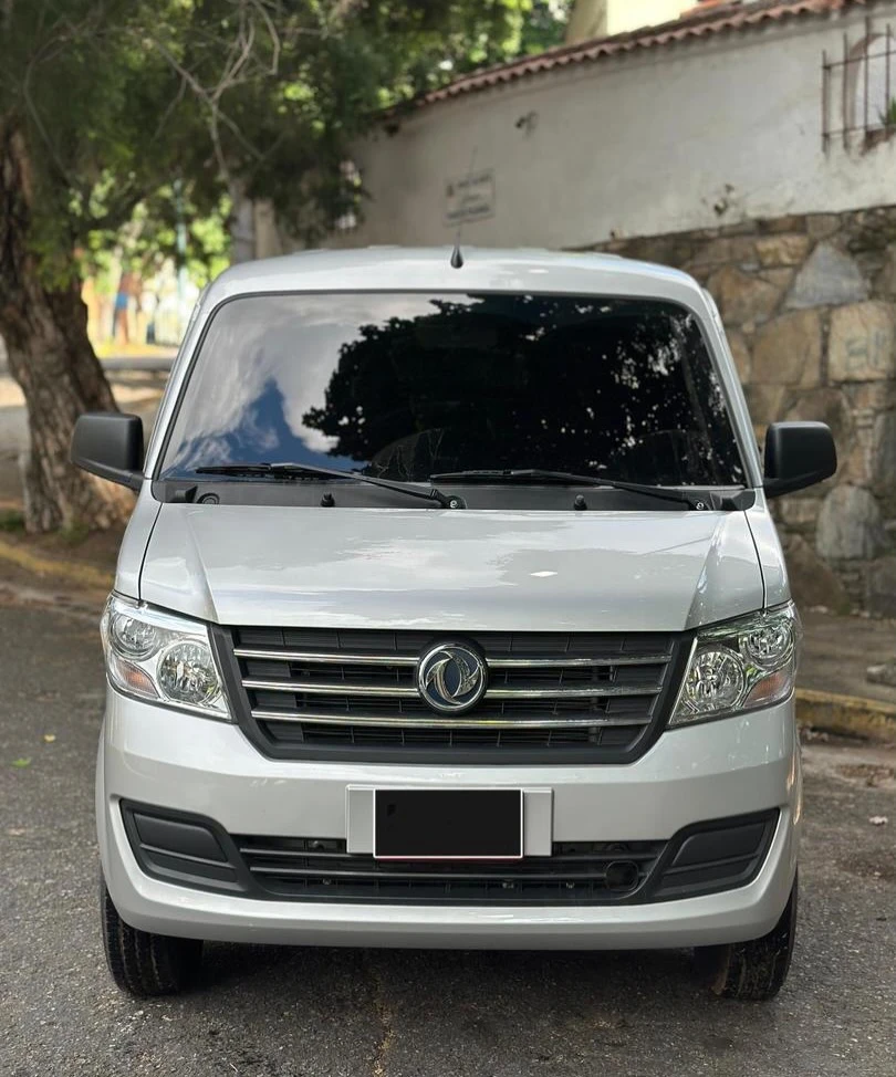 2025 Dongfeng C32s — foto 4