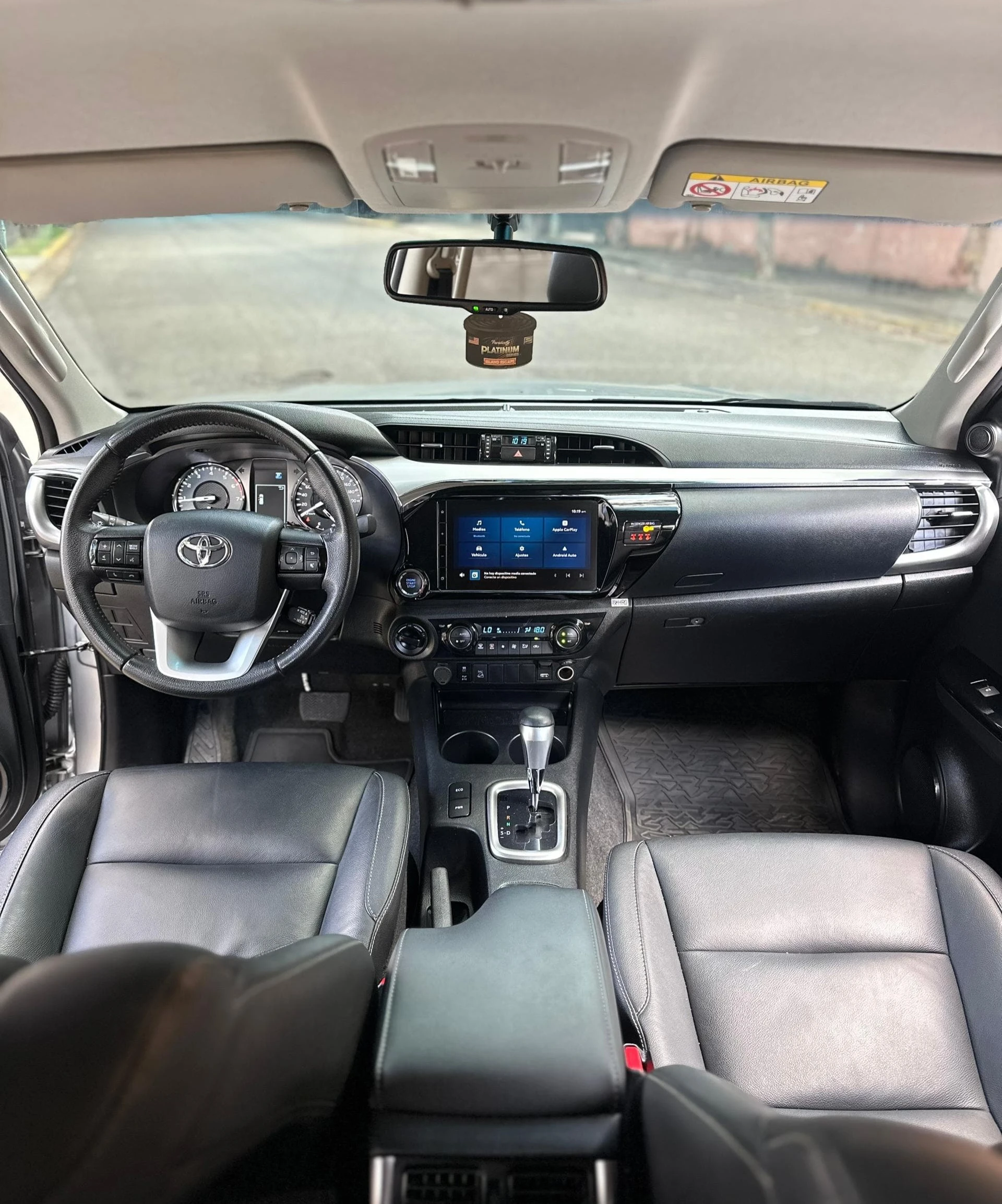 2024 Toyota Hilux V6 4.0L — foto 8