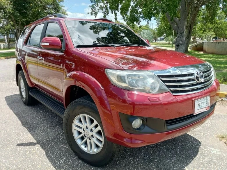 2012 Toyota Fortuner