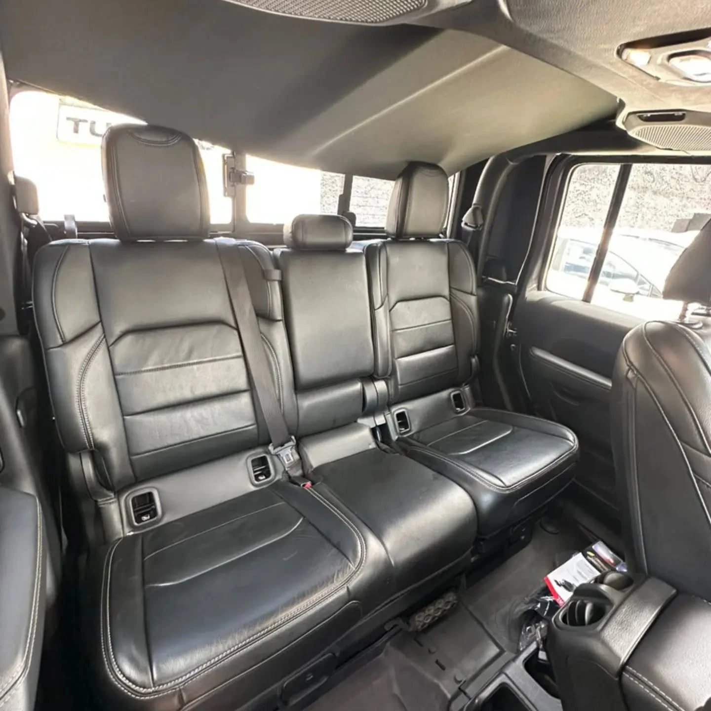 2023 Jeep Gladiator 4x4 — foto 2