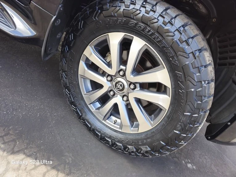 2018 Toyota Land Cruiser — foto 3