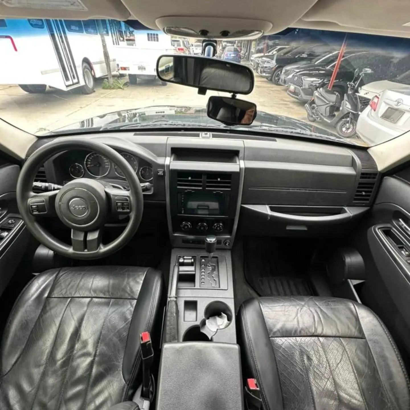 2012 Jeep Cherokee KK — foto 6