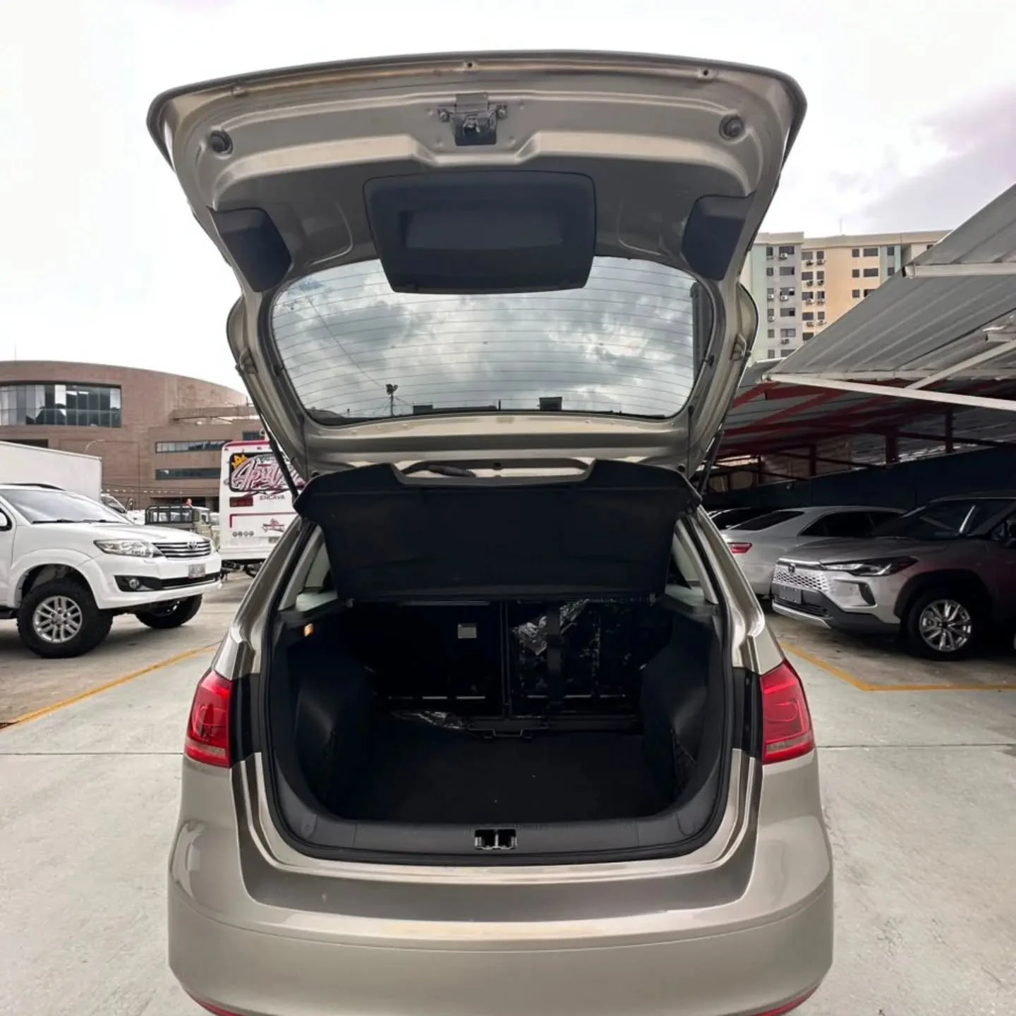 2012 Volkswagen Spacefox 1.8 — foto 5