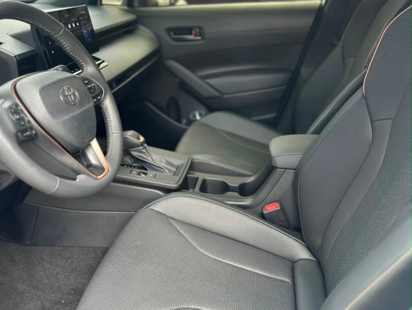 2025 Toyota Corolla Cross Élite — foto 5