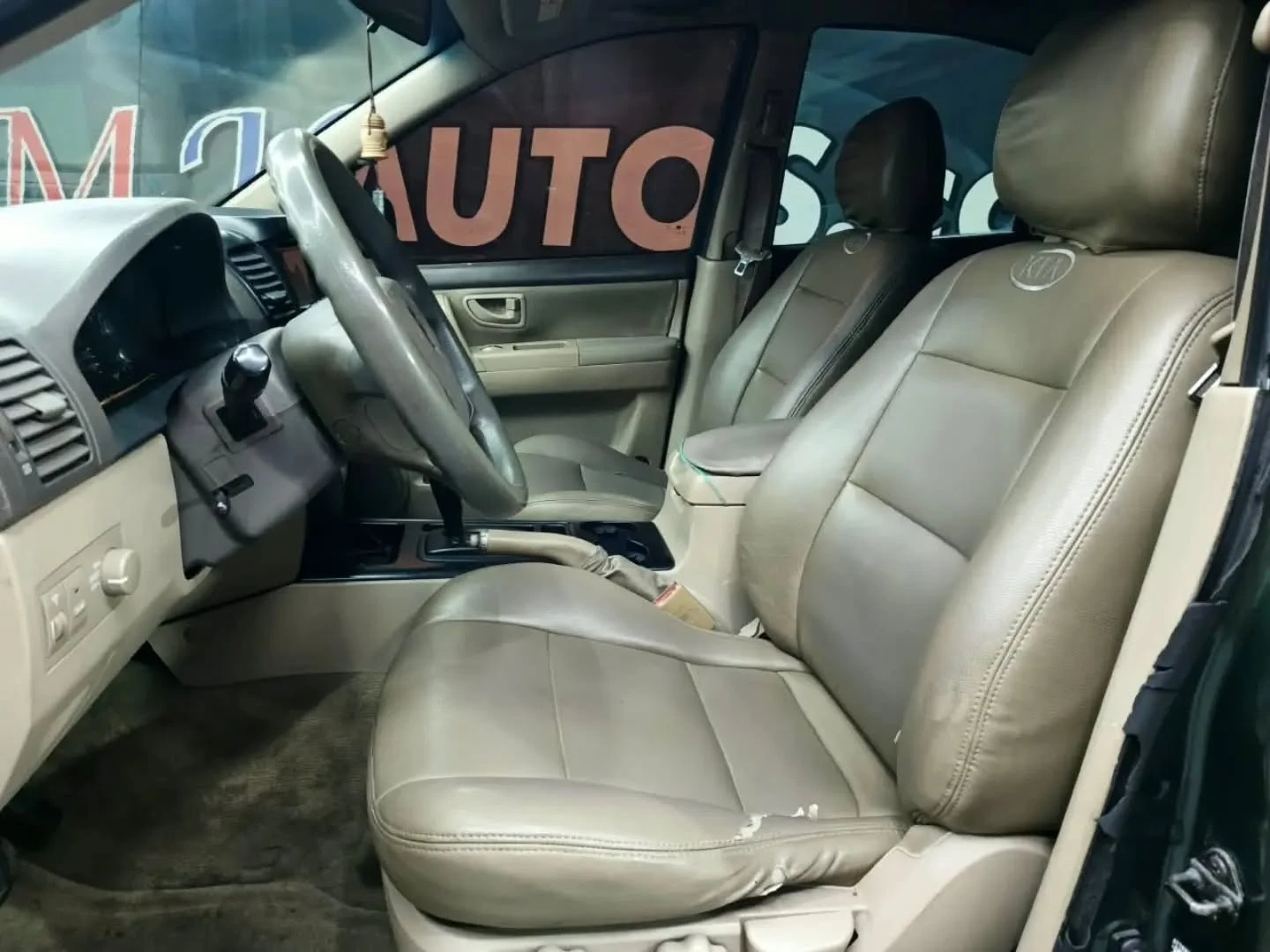 2004 Kia Sorento — foto 5