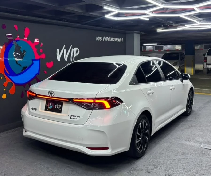 2026 Toyota Corolla 1.8 híbrido — foto 4