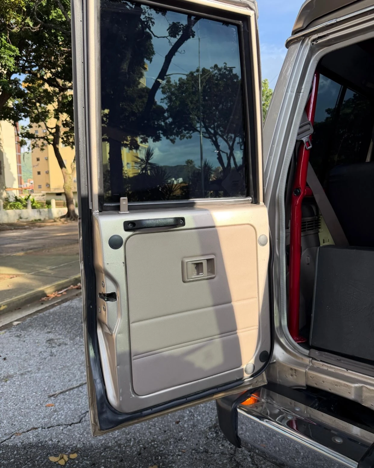 2008 Toyota Macho LX — foto 10
