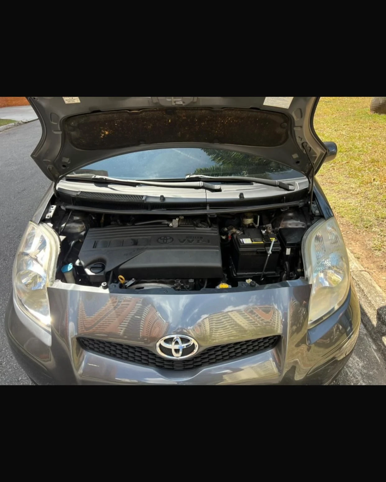 2011 Toyota Yaris — foto 10