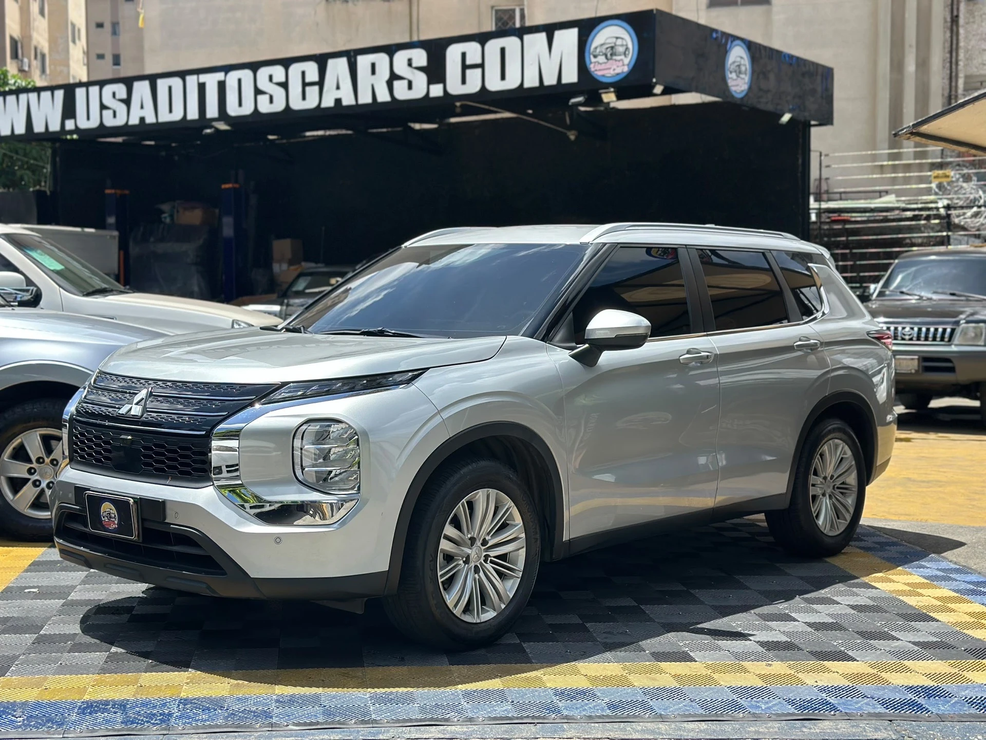 2024 Mitsubishi Outlander