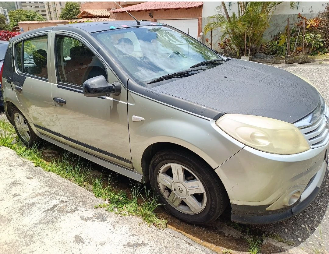 2009 Renault Sandero