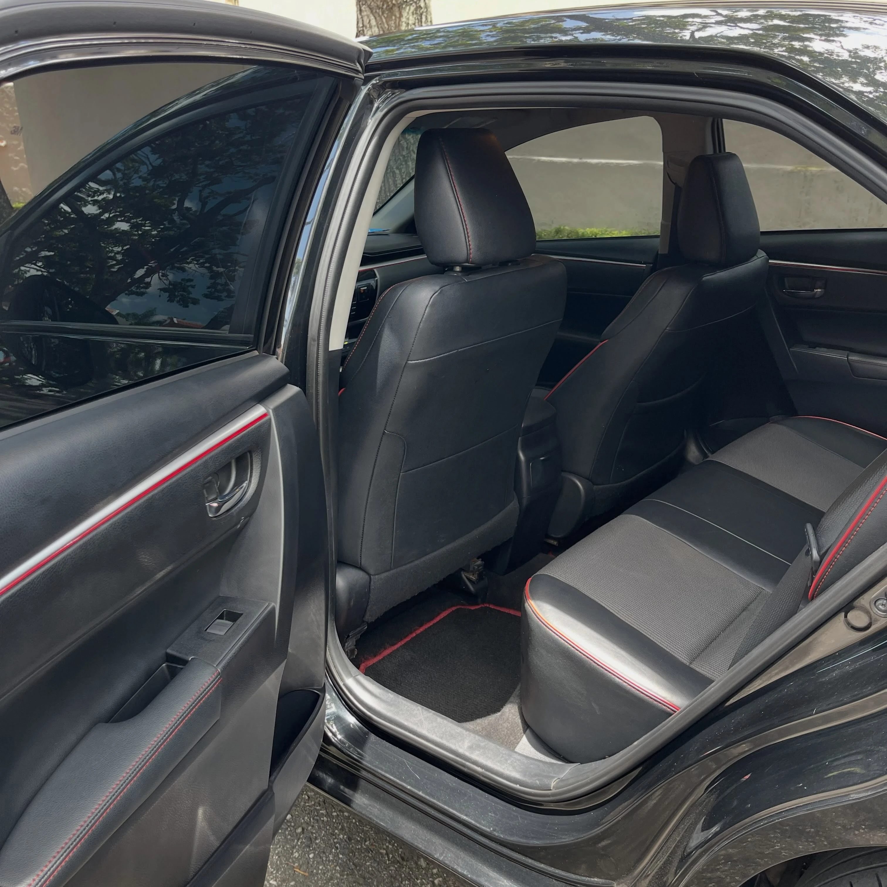 2016 Toyota Corolla S Special Edition — foto 6