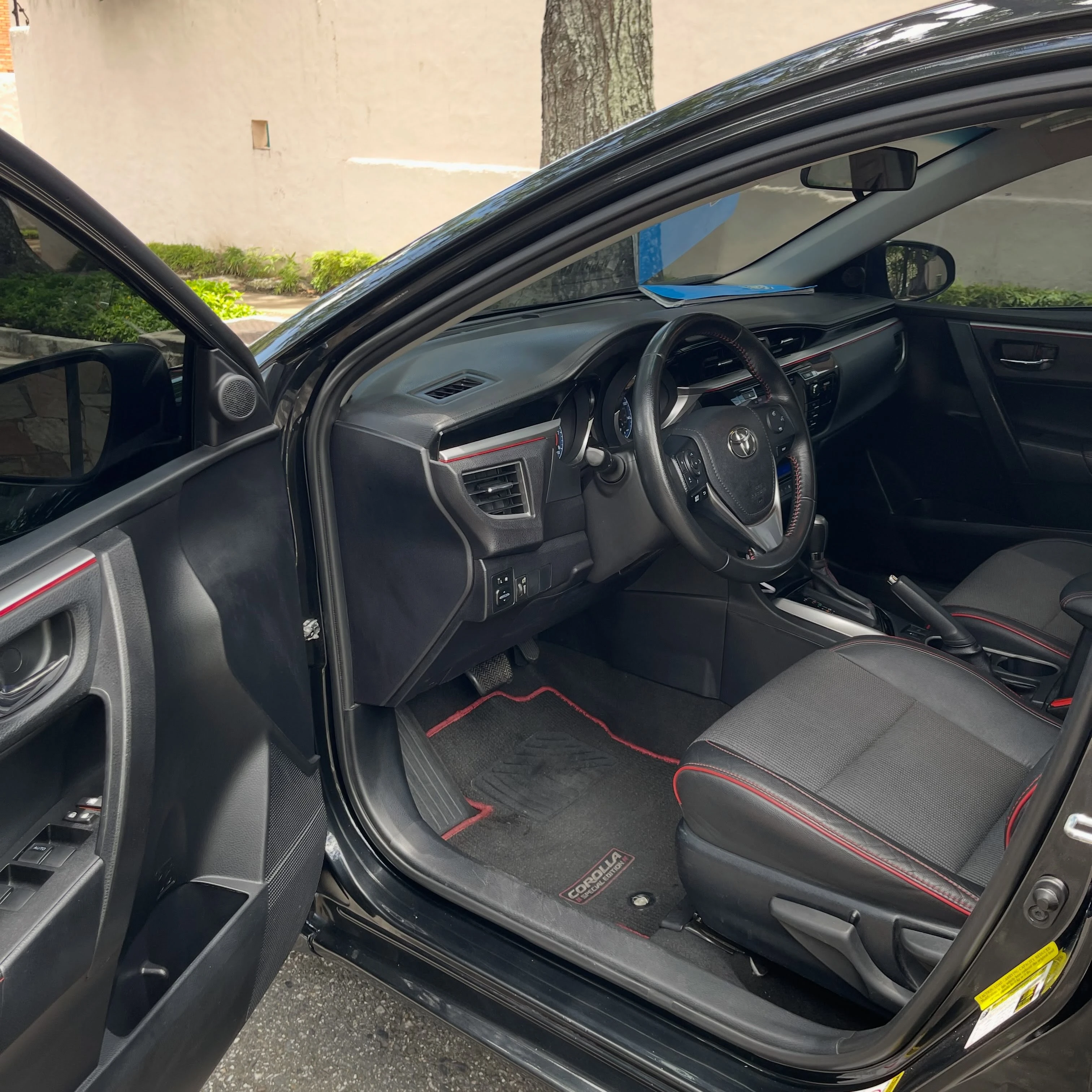 2016 Toyota Corolla S Special Edition — foto 8