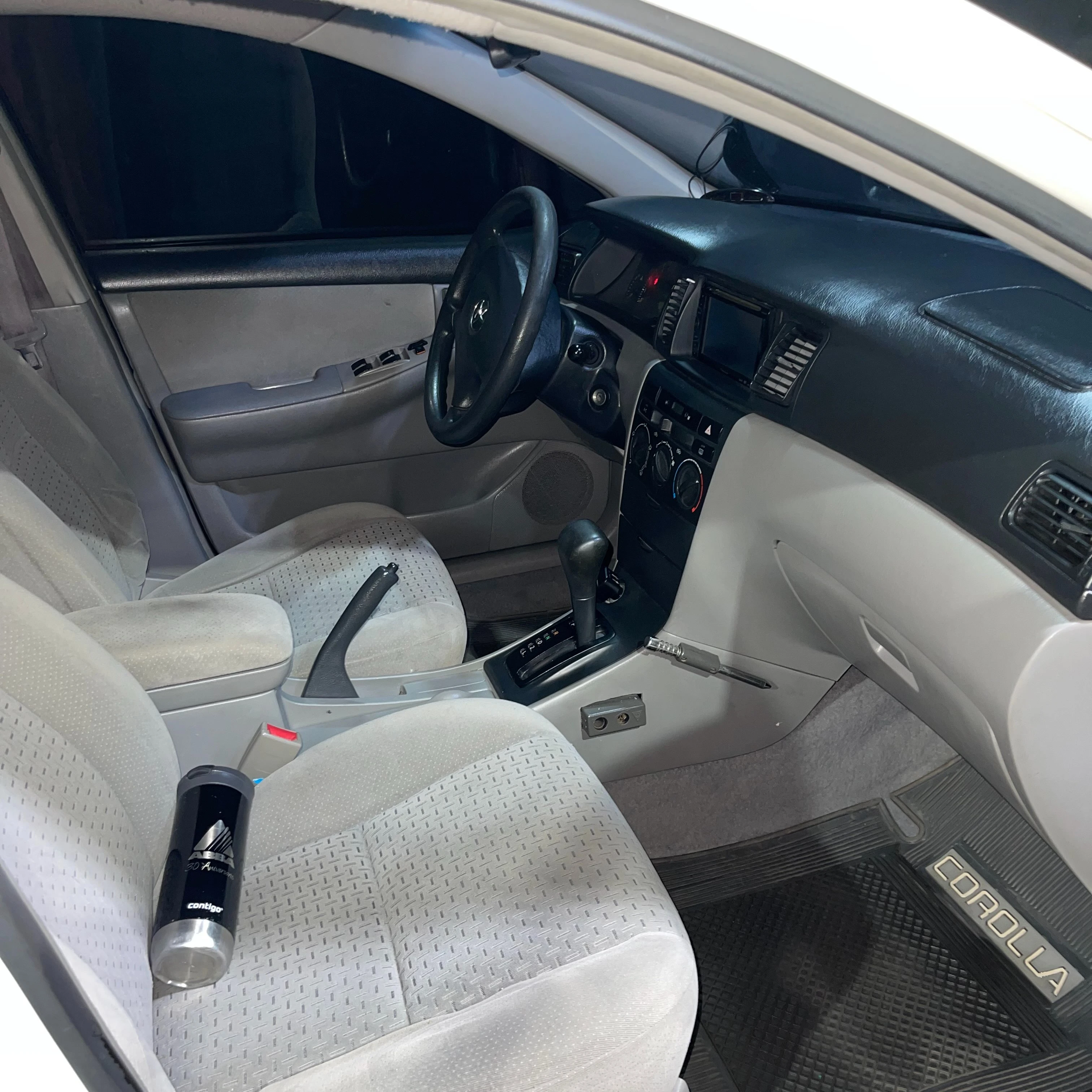 2008 Toyota Corolla XLI — foto 3