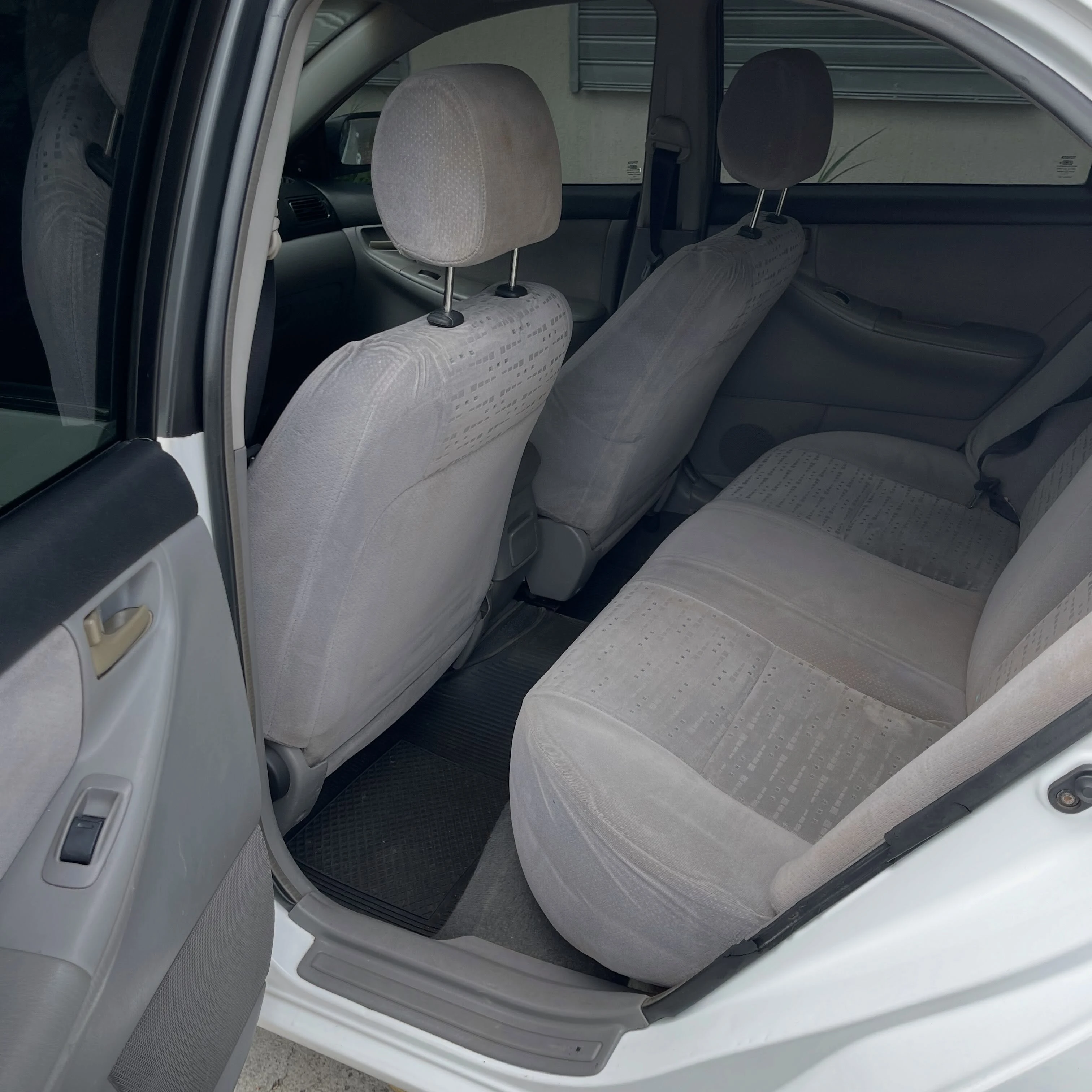 2004 Toyota Corolla Xei — foto 5