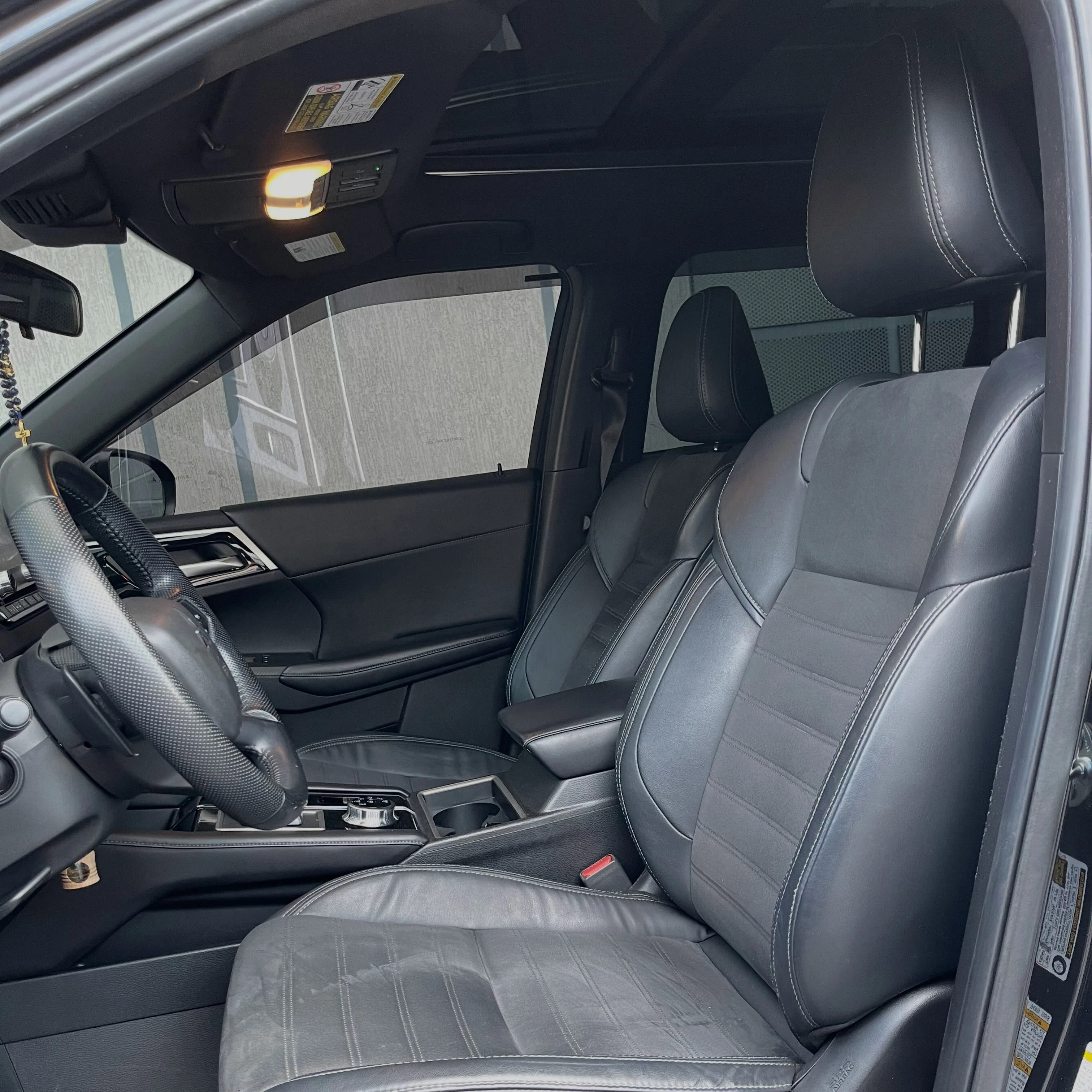 2022 Mitsubishi Outlander Black Edition — foto 10