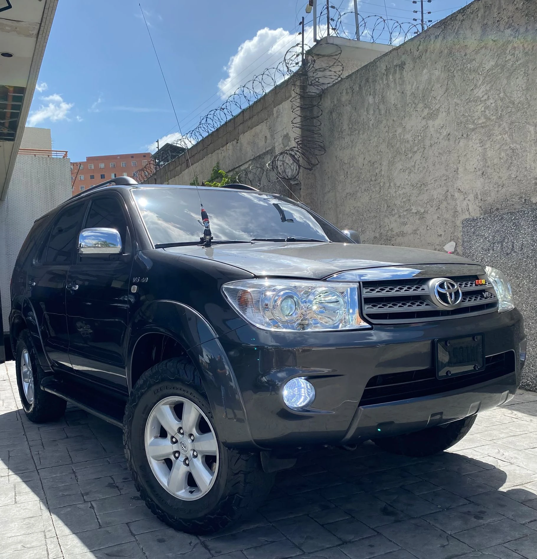 2010 Toyota Fortuner