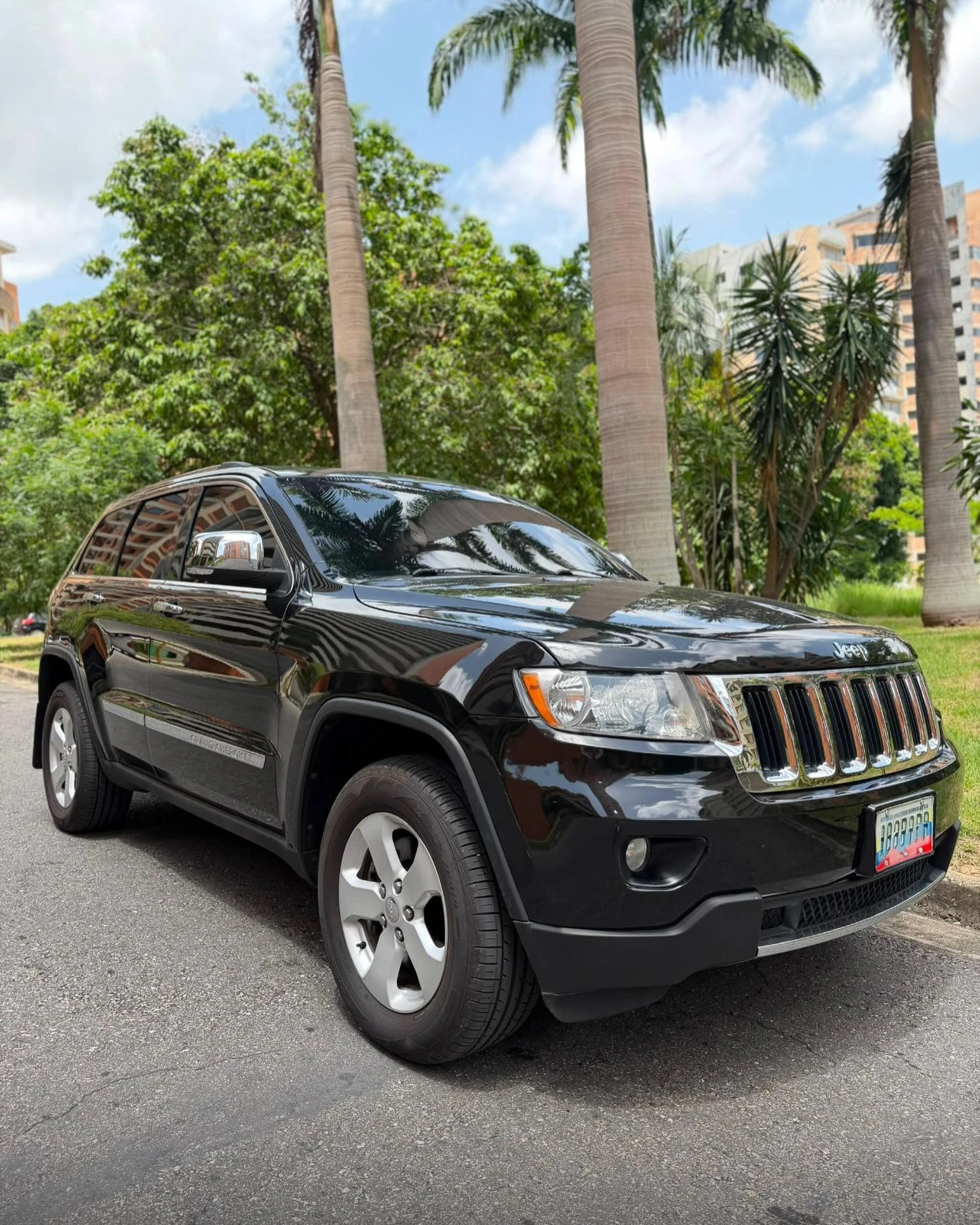 2012 Jeep Grand Cherokee Limited — foto 2