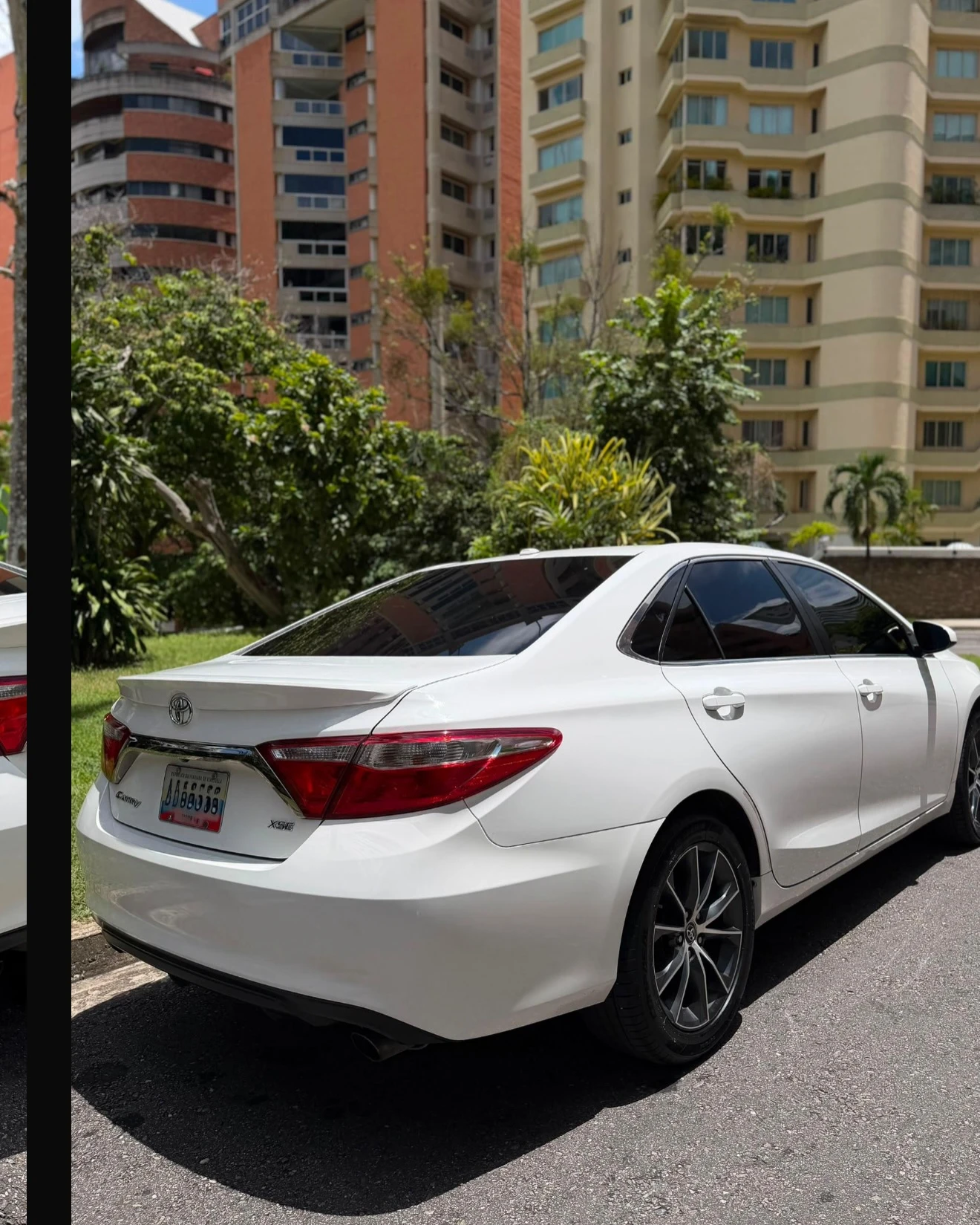 2015 Toyota Camry XSE — foto 4