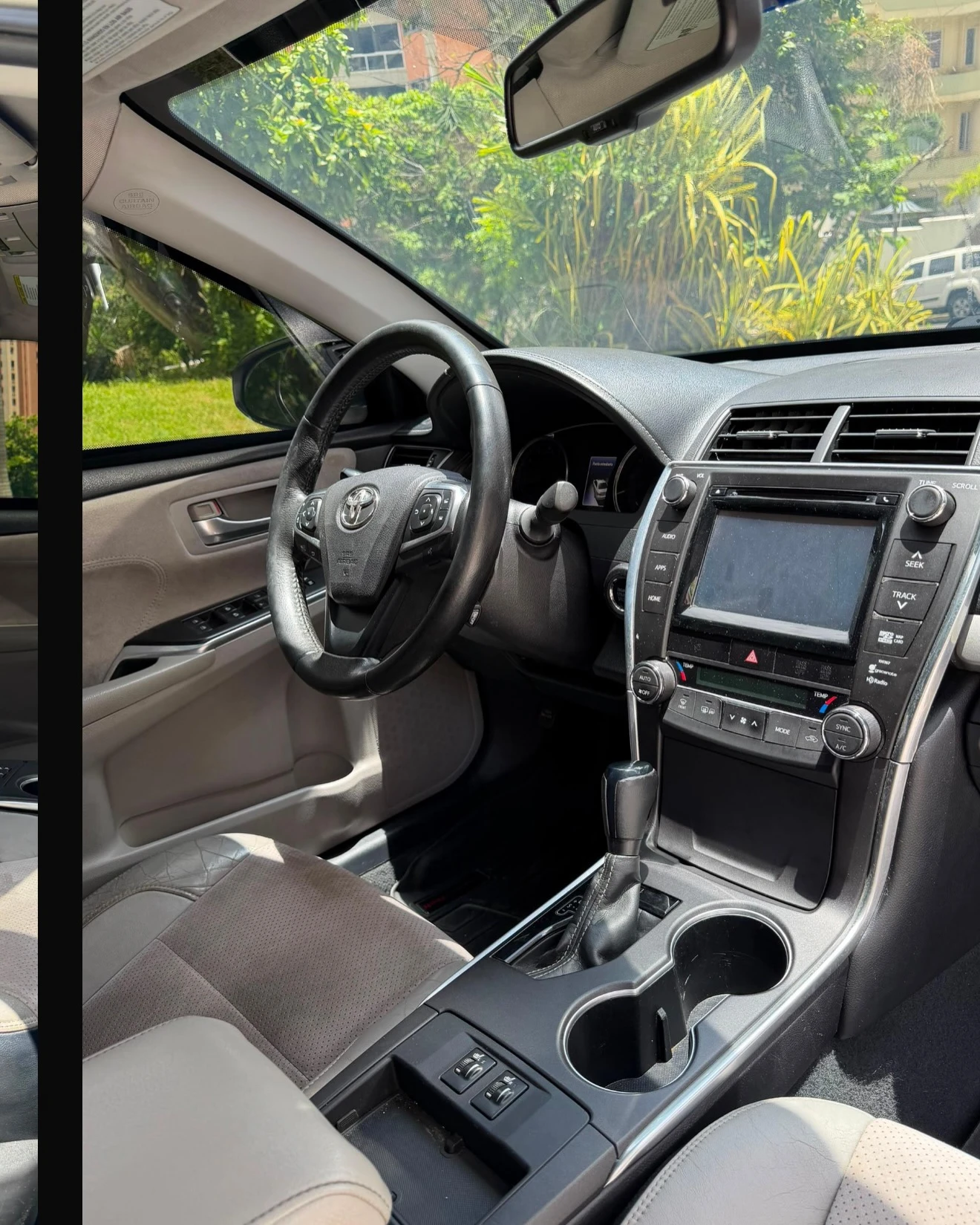 2015 Toyota Camry XSE — foto 7