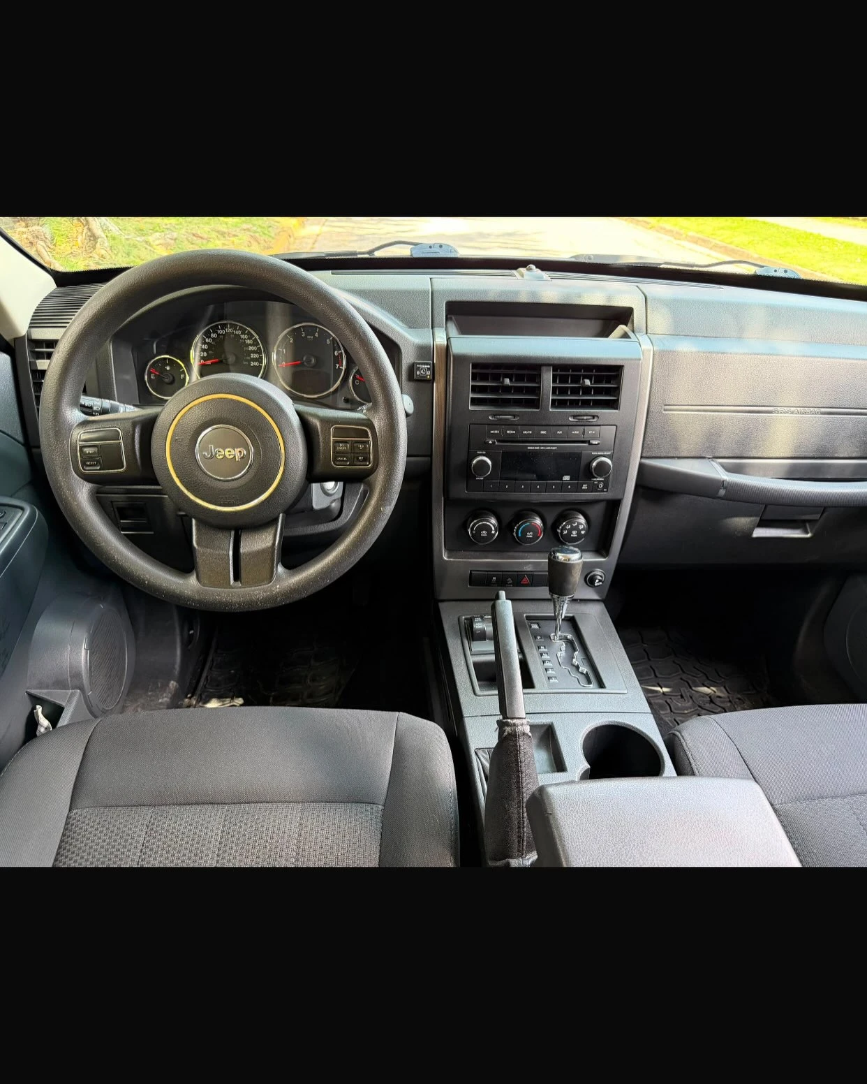 2013 Jeep Cherokee Kk — foto 6