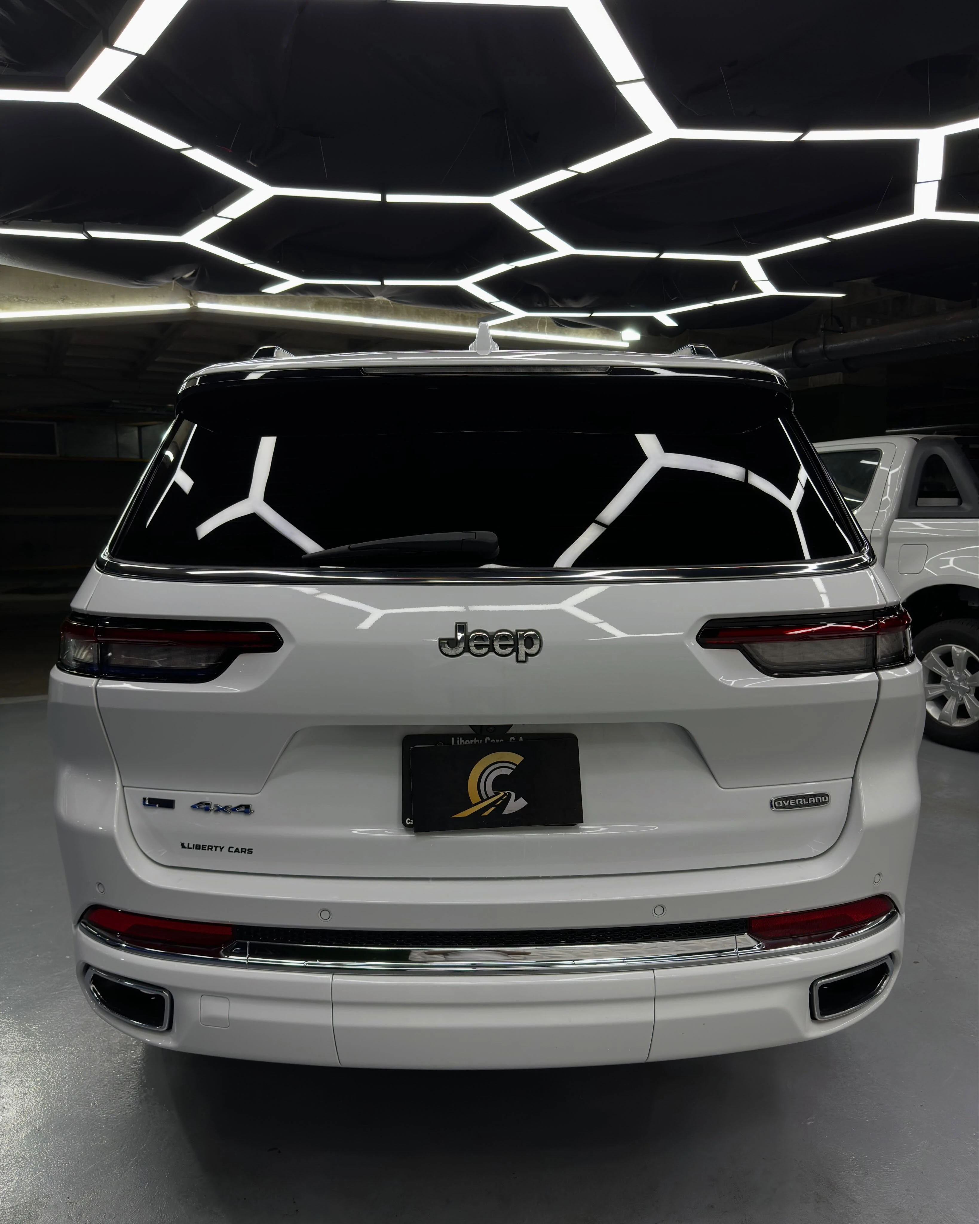 2023 Jeep Cherokee Overland — foto 2
