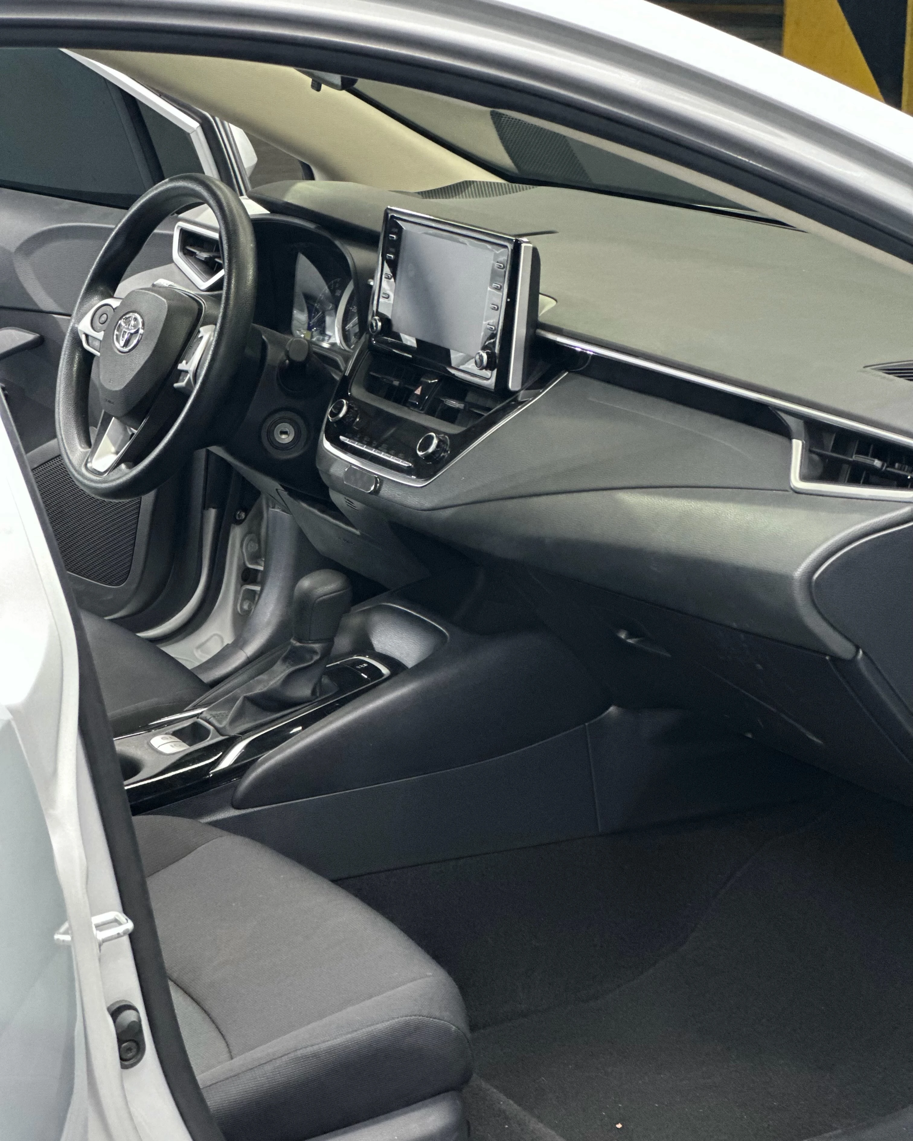 2021 Toyota Corolla LE — foto 6