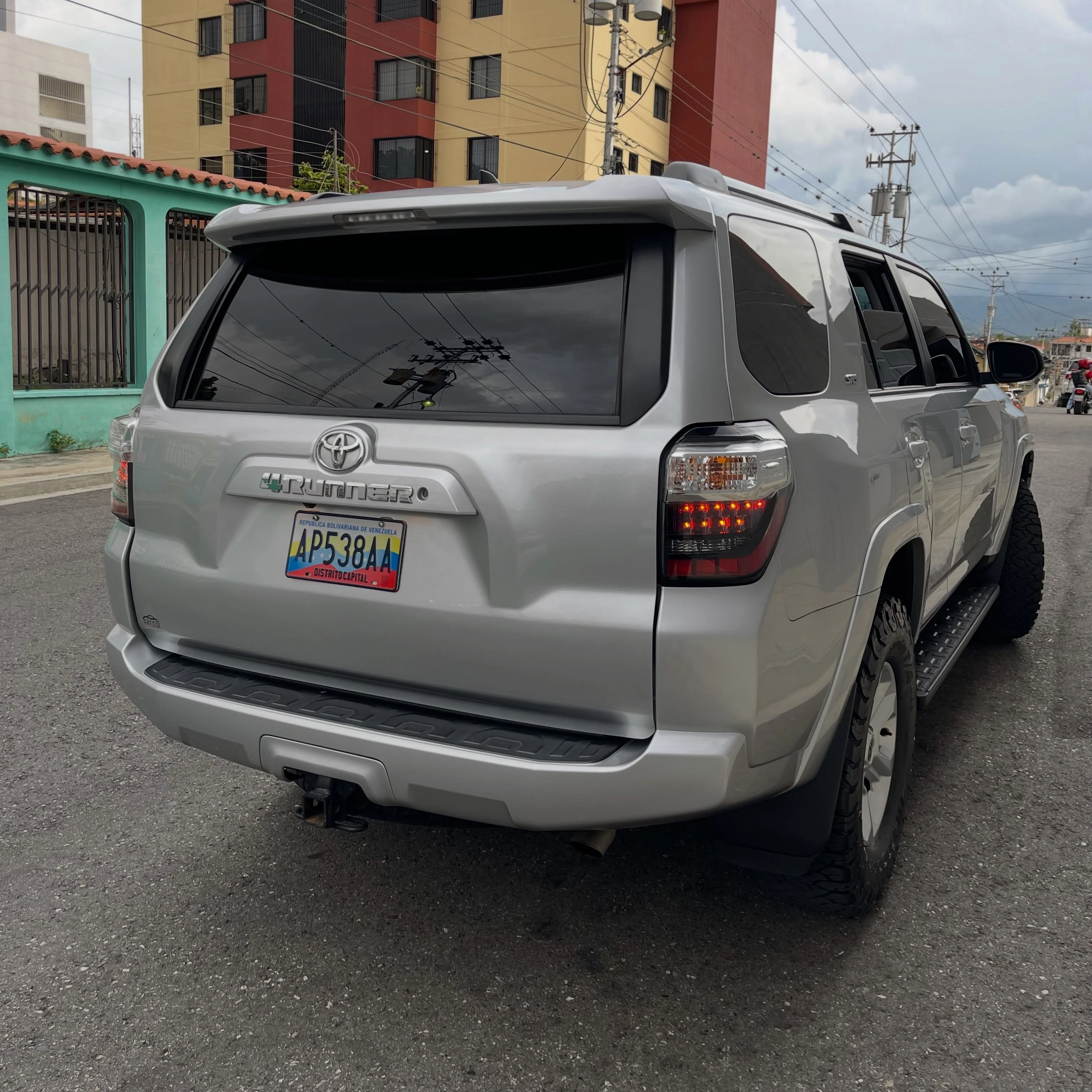 2021 Toyota 4Runner Sr5 — foto 4