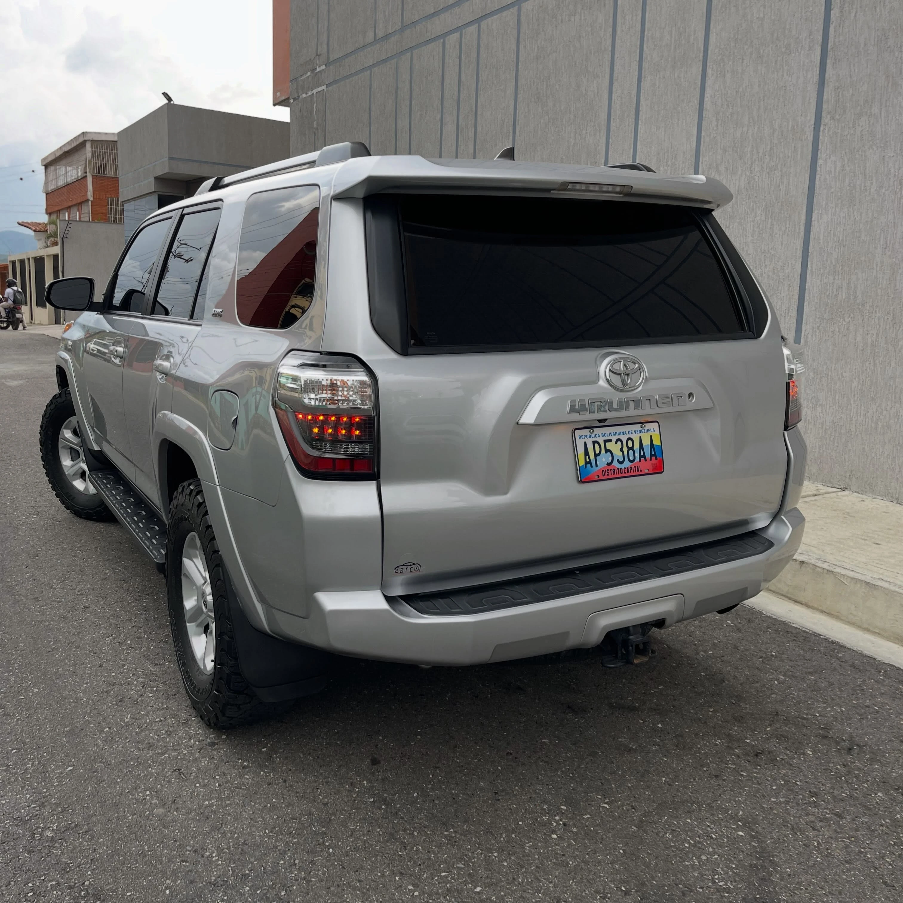 2021 Toyota 4Runner Sr5 — foto 5