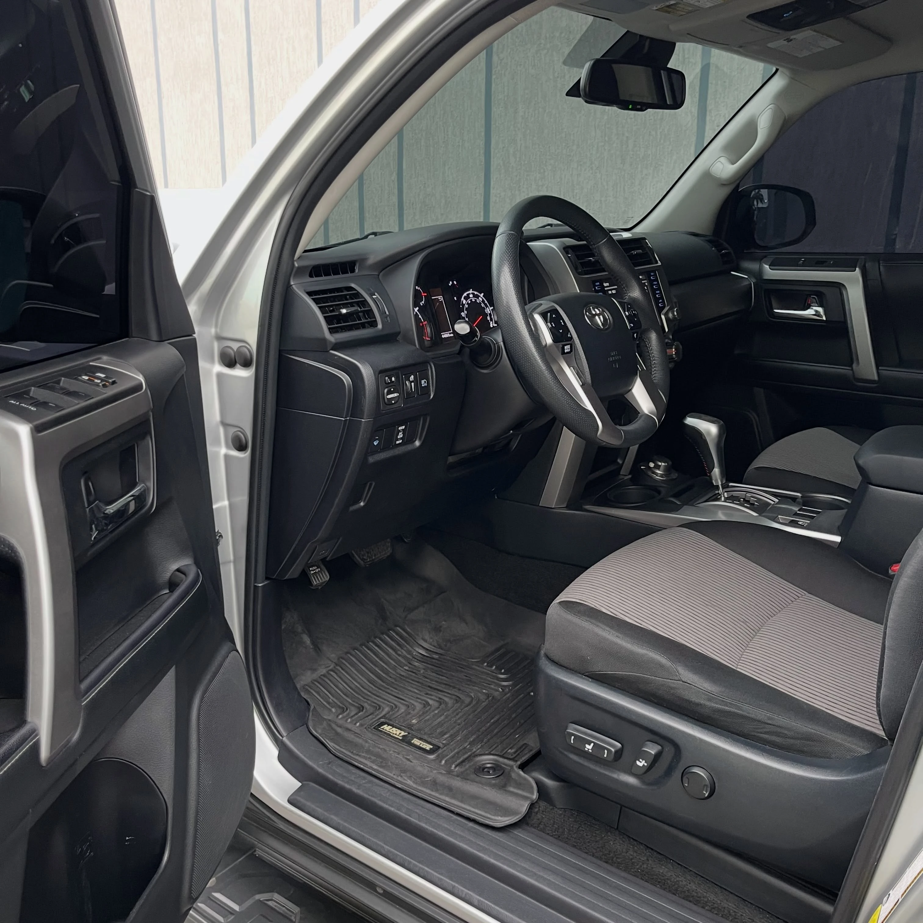 2021 Toyota 4Runner Sr5 — foto 9