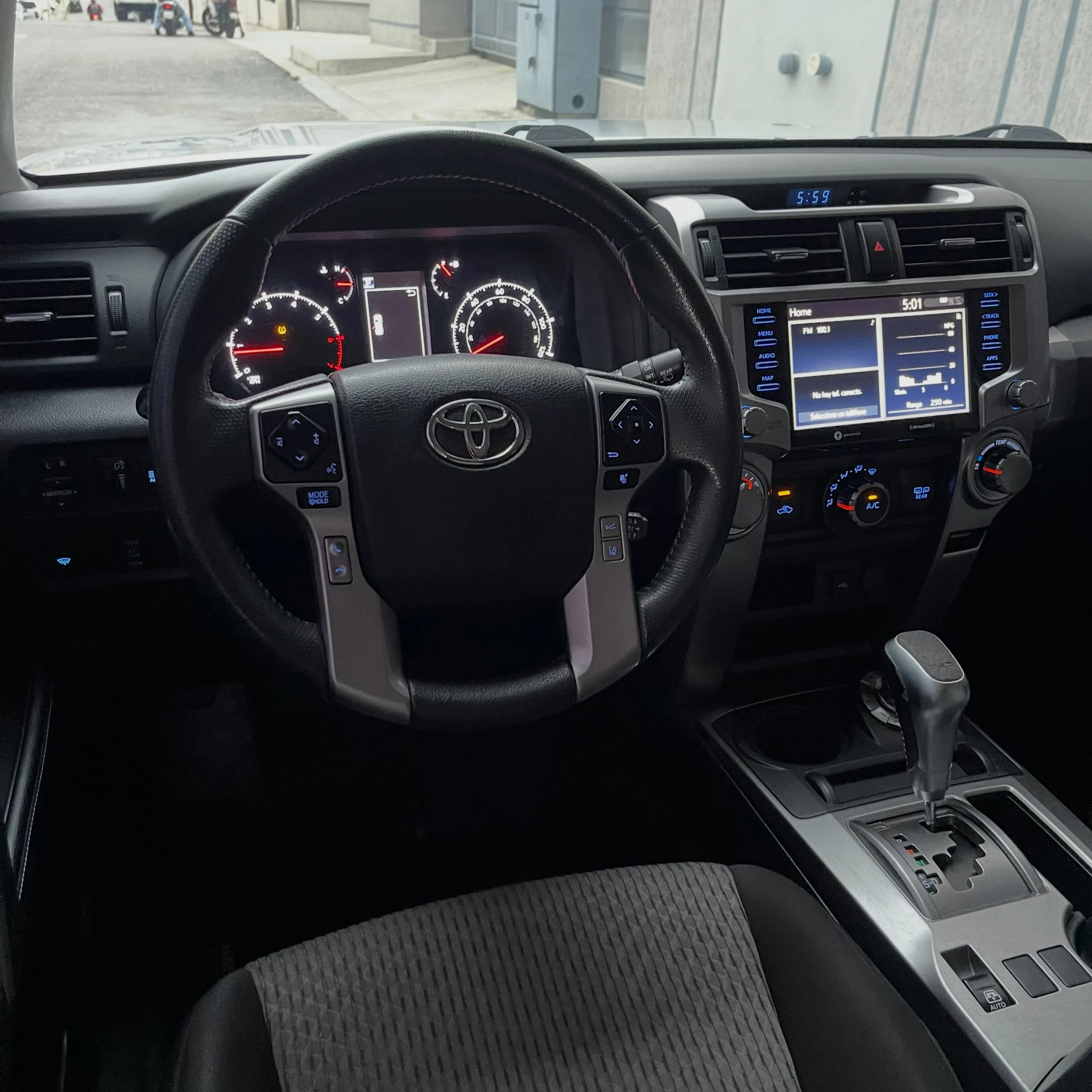2021 Toyota 4Runner Sr5 — foto 11