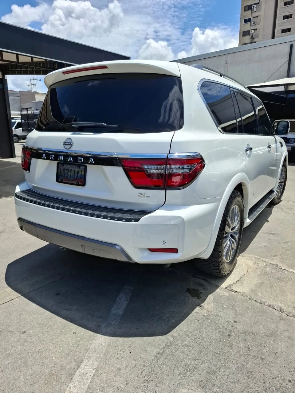 2021 Nissan Armada SL — foto 3