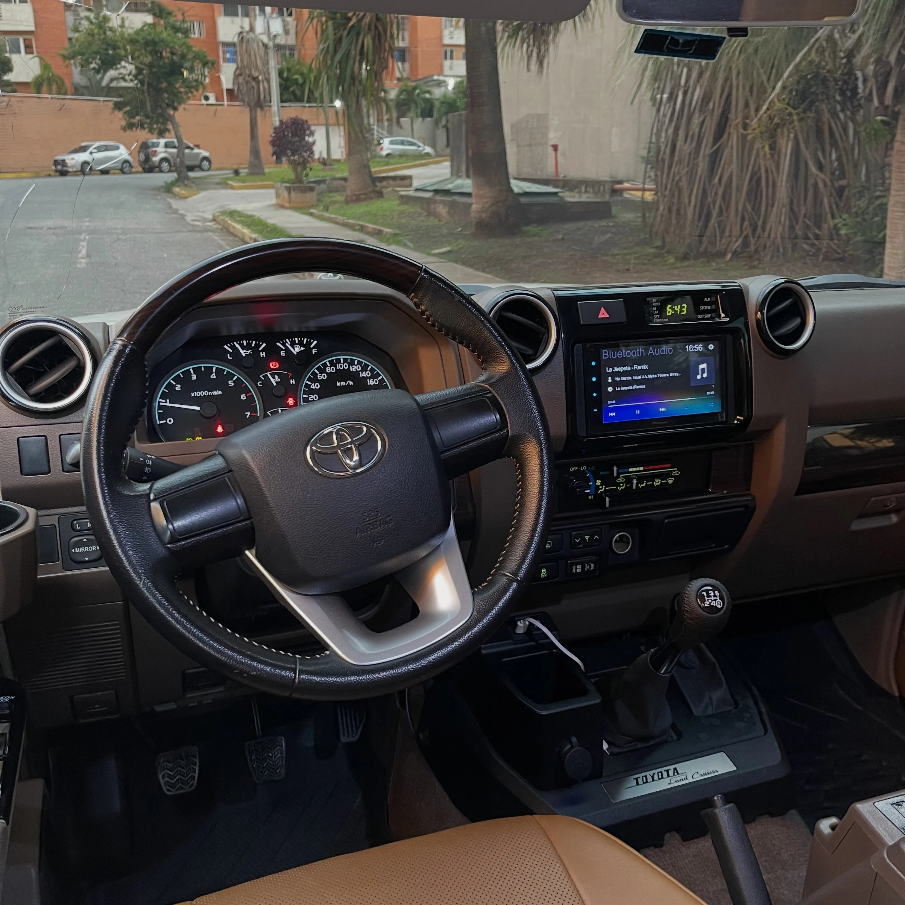 2023 Toyota Land Cruiser Machito Dubai — foto 11