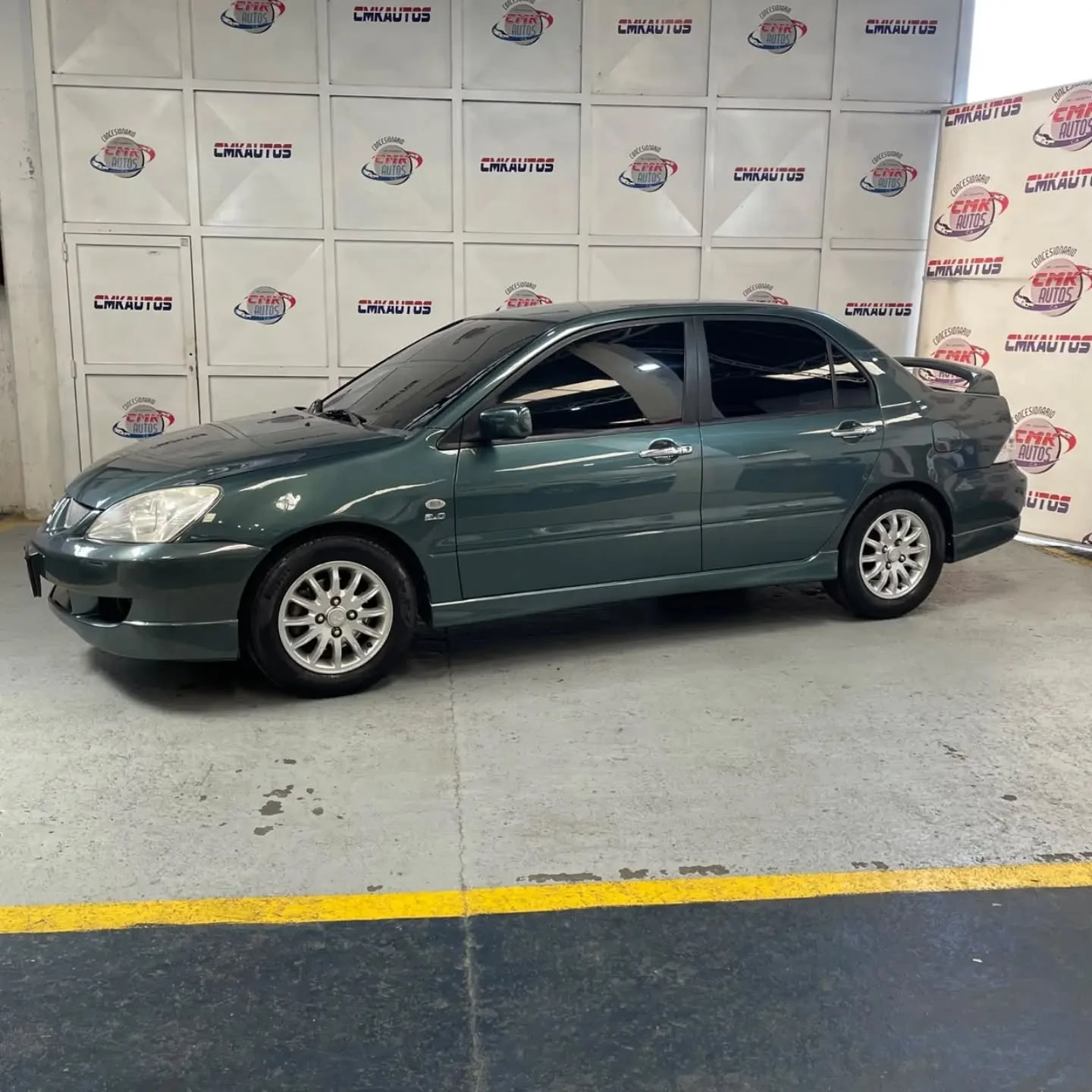 2011 Mitsubishi Lancer Touring — foto 3