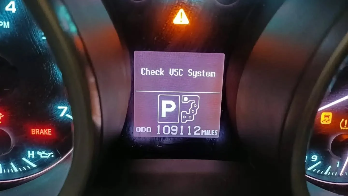 2010 Toyota Land Cruiser — foto 8